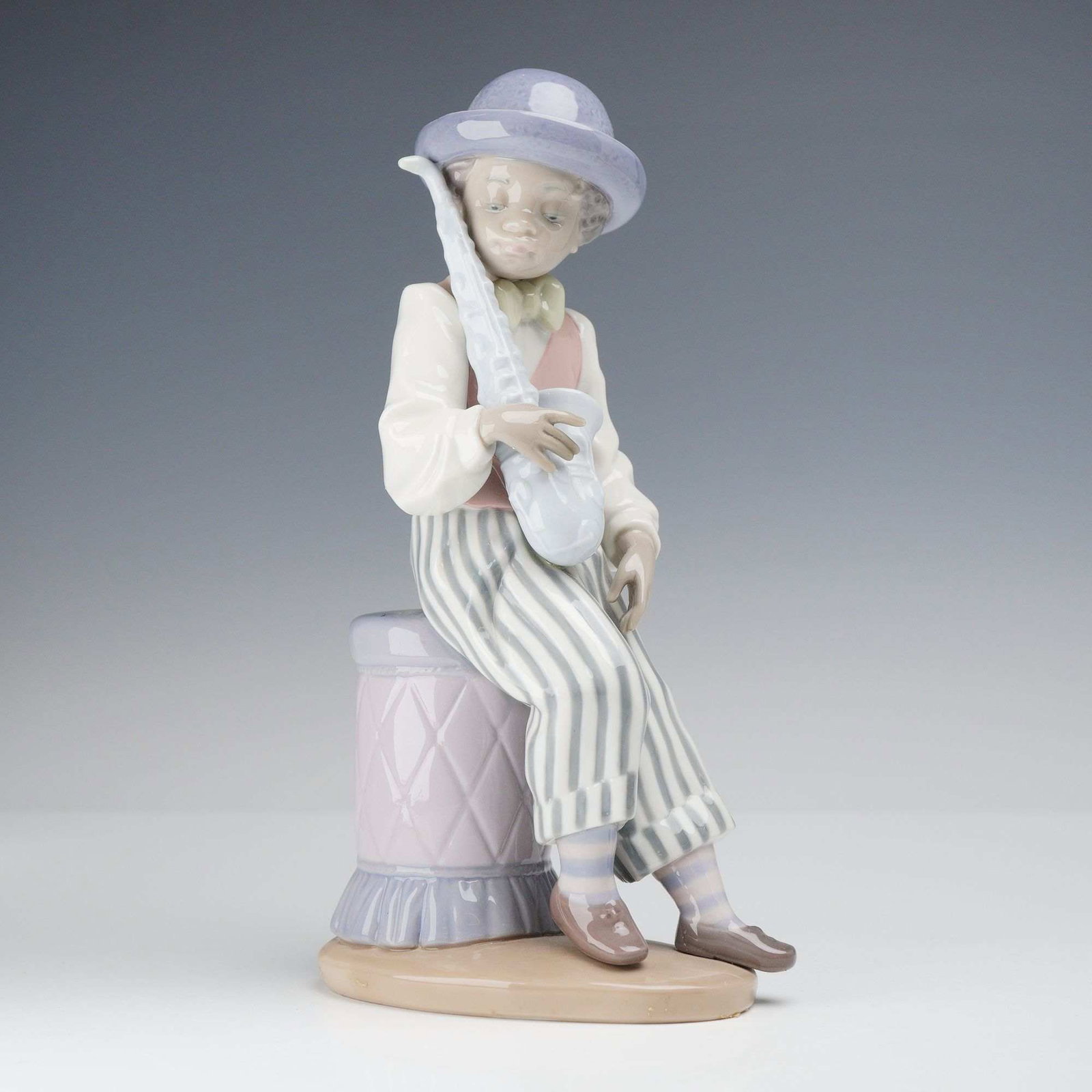 Lladro Black Legacy Porcelain Figurine, Jazz Sax 01005833 (1 of 4)