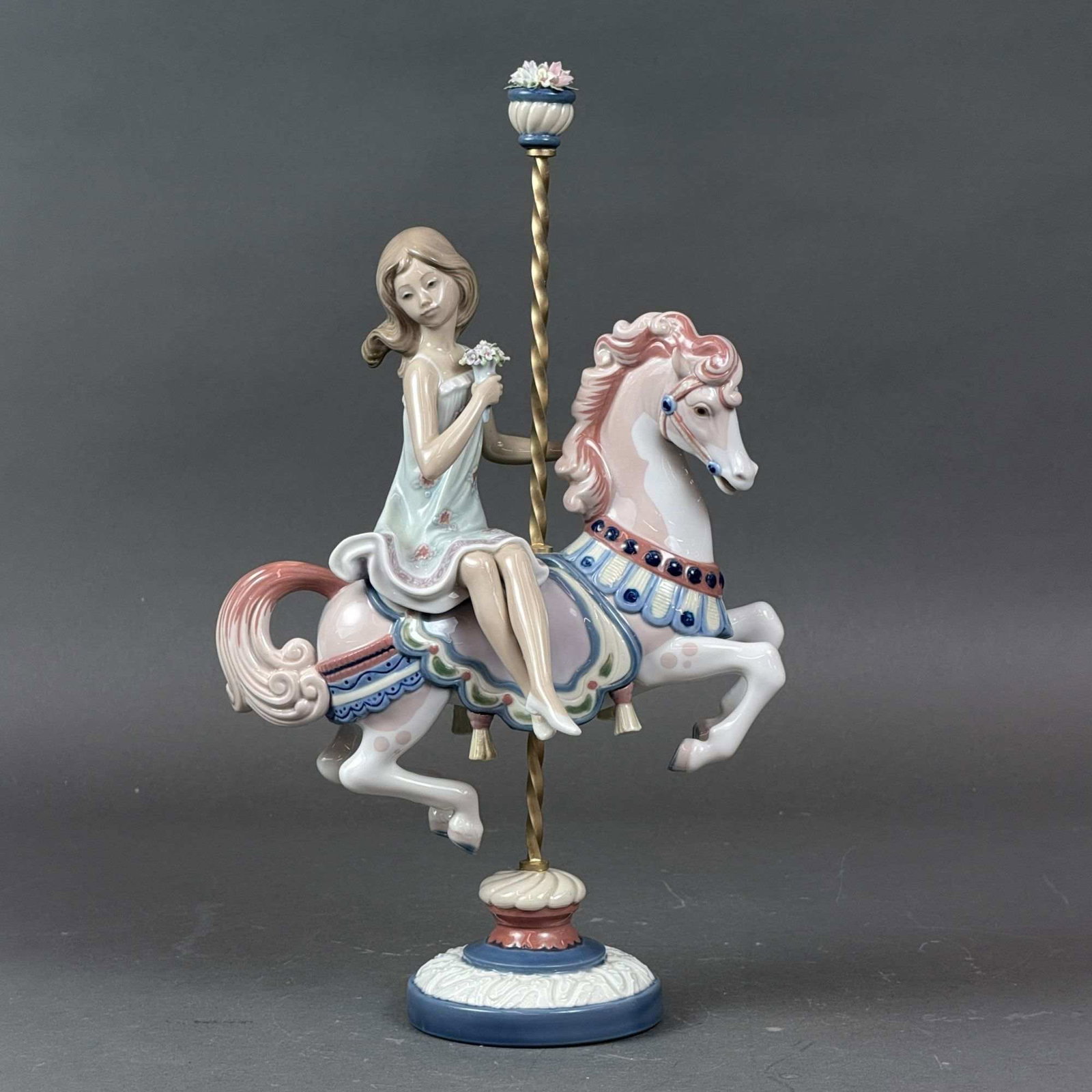 Lladro Porcelain Figurine Girl On Carousel Horse 0100469 (1 of 3)