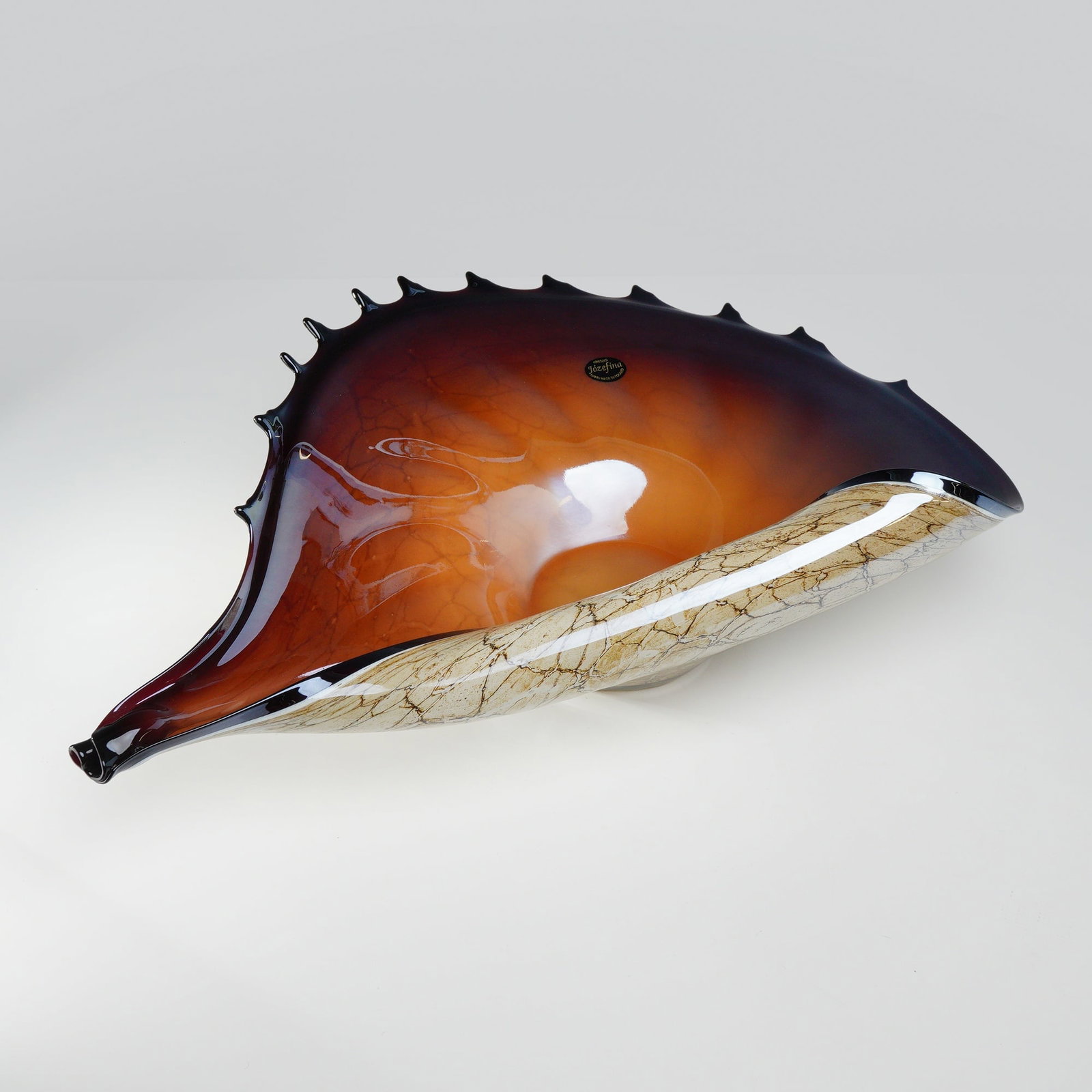 Jozefina Krosno Polish Art Glass Conch Shell Centerpiece Bowl (1 of 6)