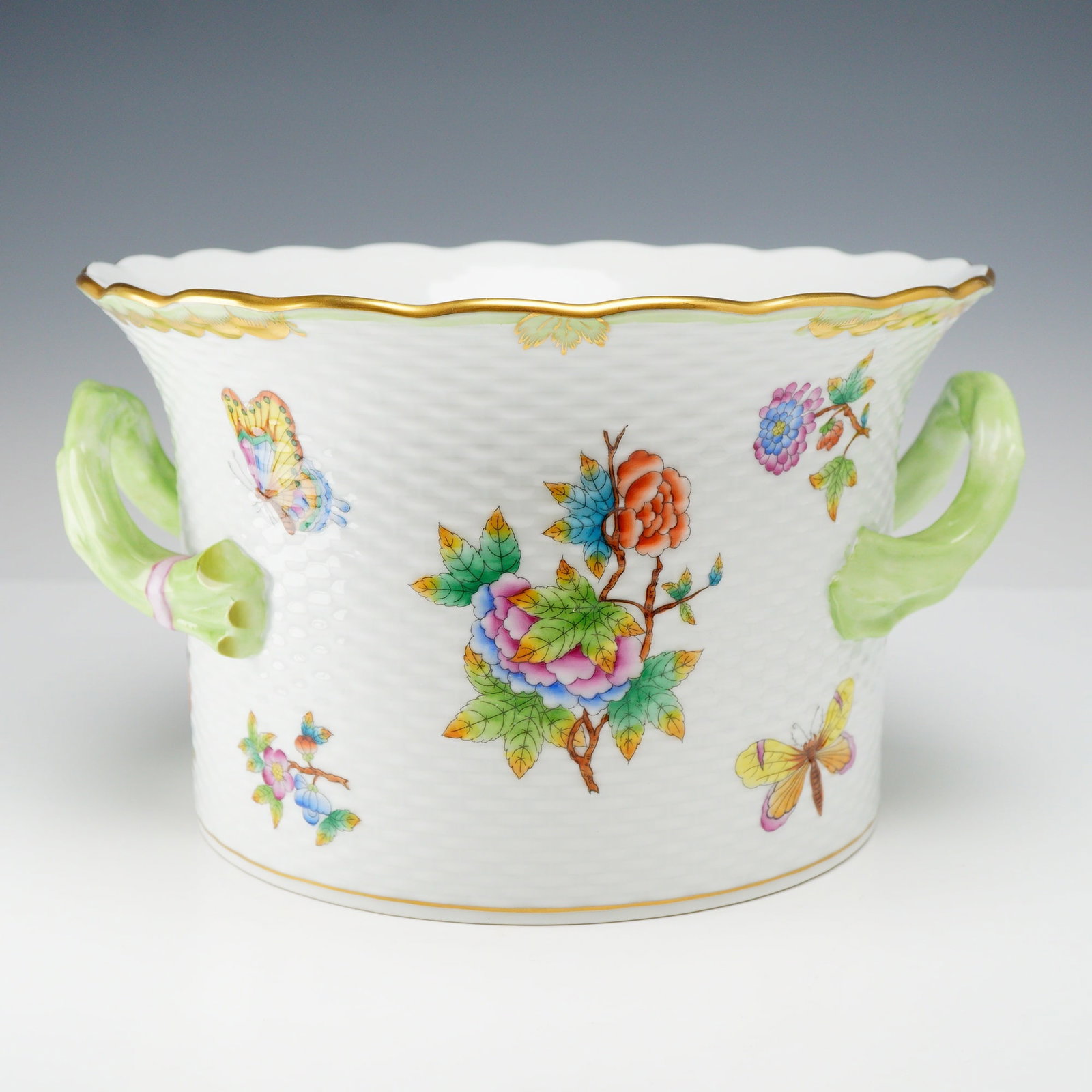 Herend Hungary Queen Victoria Porcelain Cachepot (1 of 5)