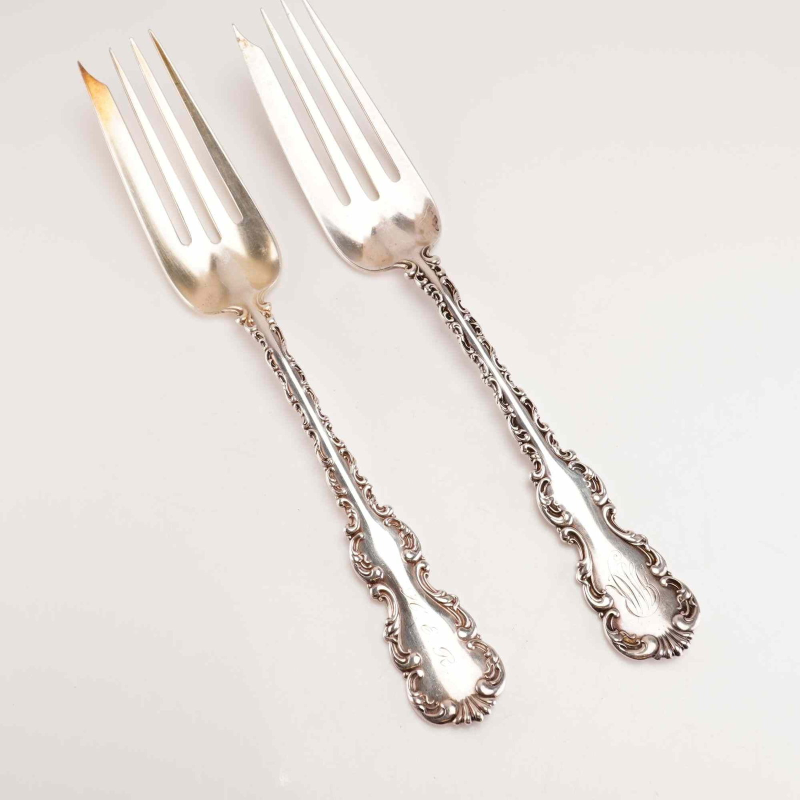 2pc Whiting Manufacturing Co. Sterling Silver Cold Meat Serving Forks (1 of 4)