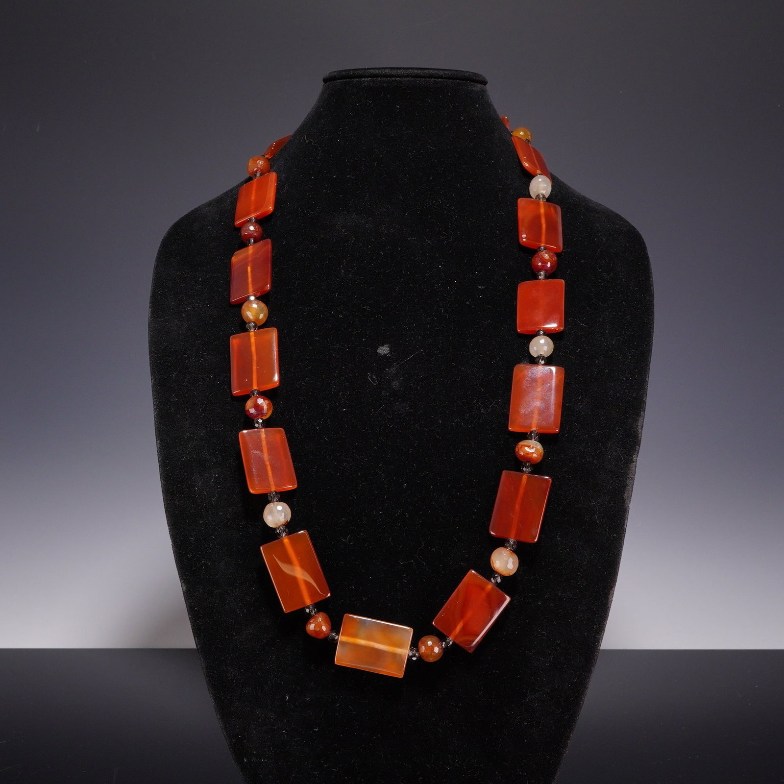 Costume Jewelry Carnelian and Agate Bead Necklace with 4 Karat Clasp (1 of 3)