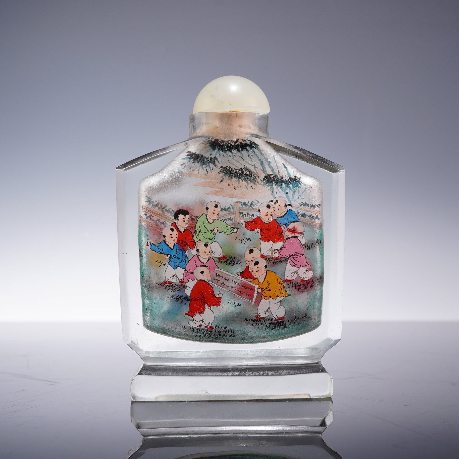 Chinese Reverse Painted Glass Snuff Bottle with Stopper (1 of 3)