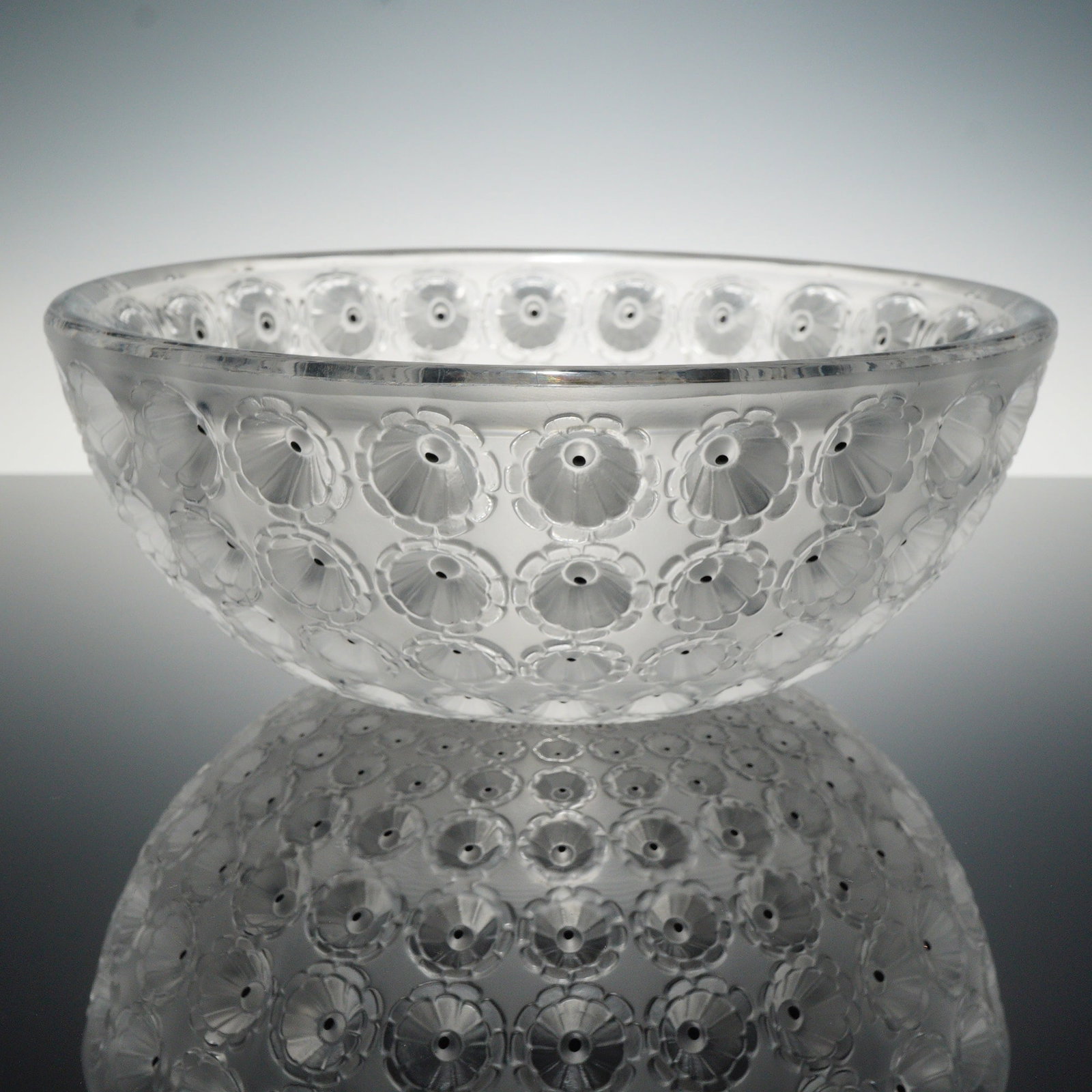 Lalique Crystal Frosted Glass Bowl, Nemours (1 of 4)