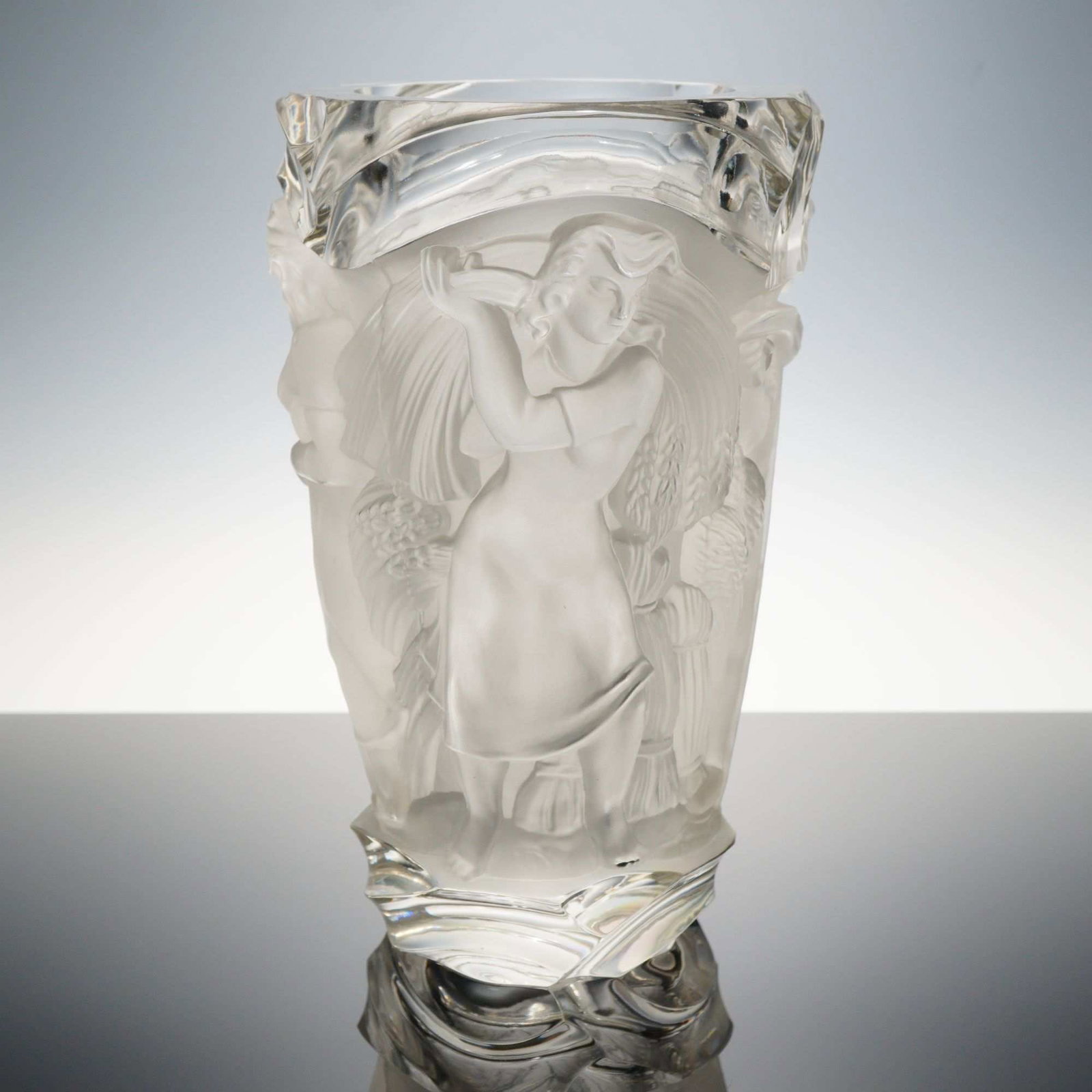Lalique Moissonnier Frosted and Clear Crystal Vase (1 of 4)