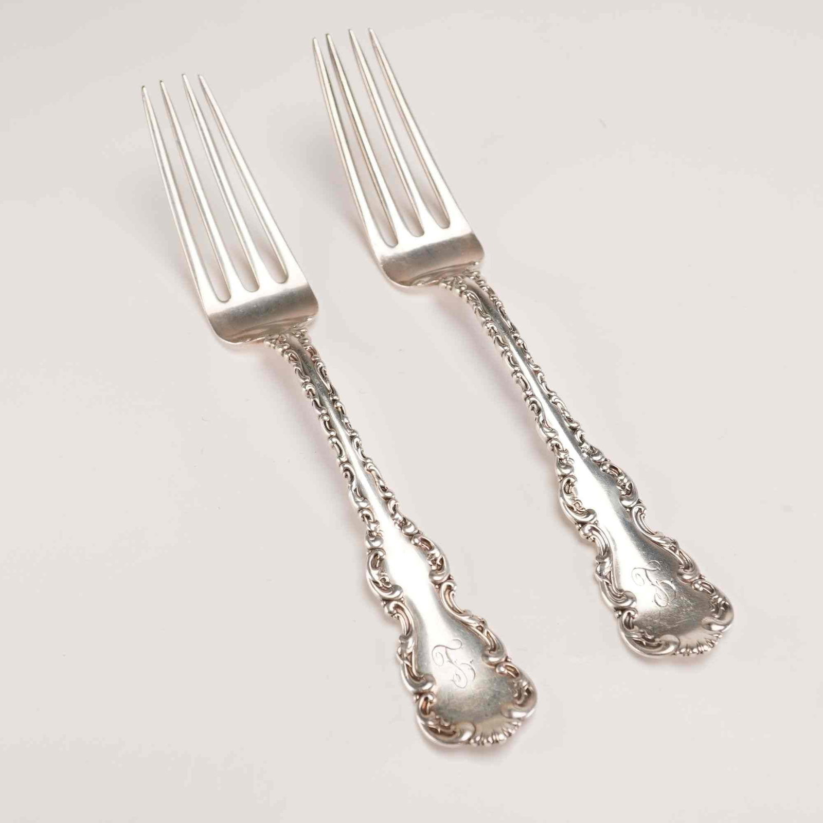 2pc Whiting Manufacturing Company Sterling Silver Forks, Louis XV Pattern (1 of 5)