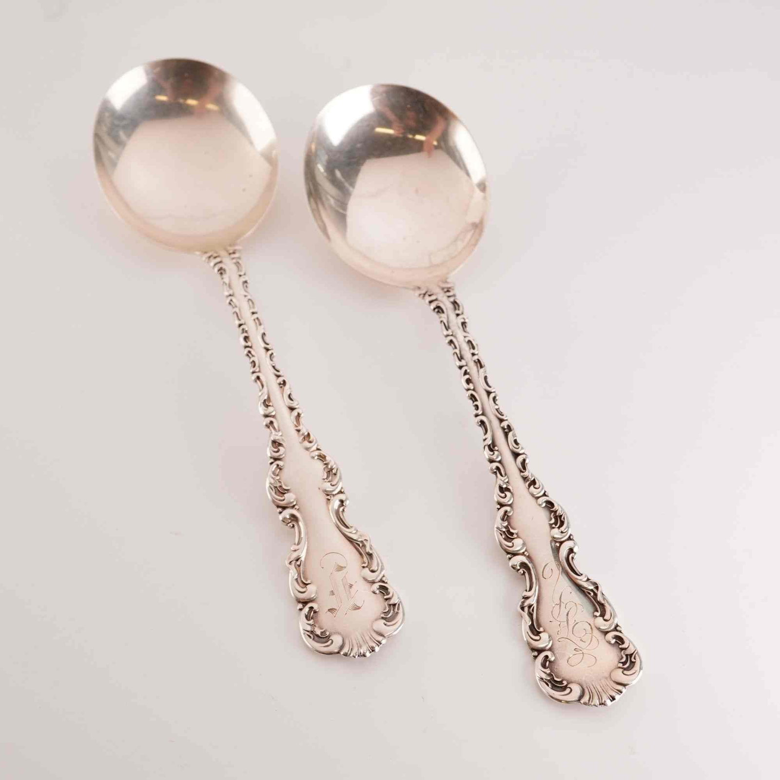 2pc Whiting Manufacturing Company Sterling Silver Round Bowl Spoons, Louis XV Pattern (1 of 4)