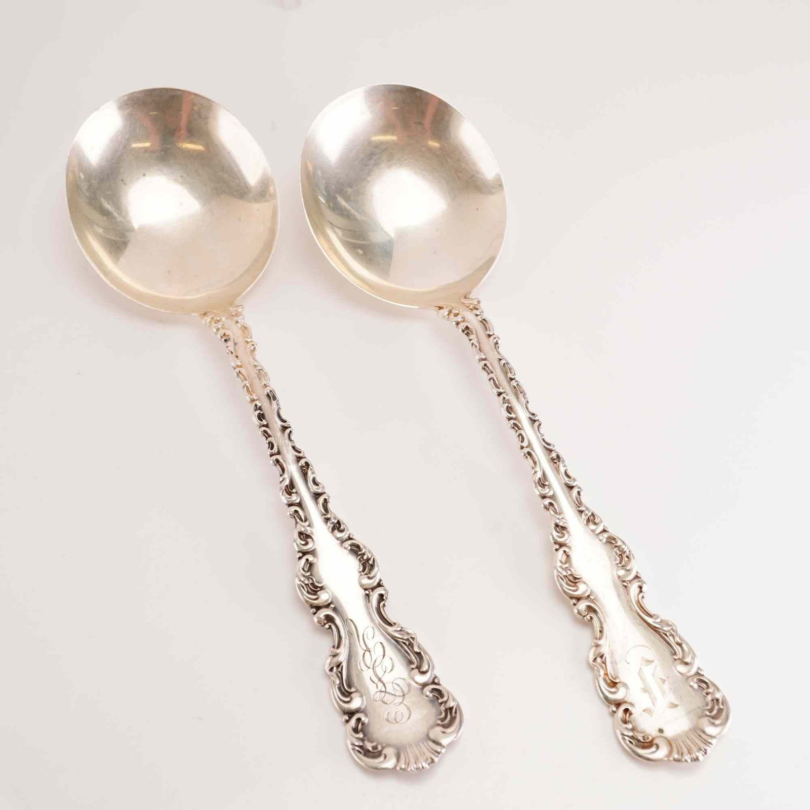 2pc Whiting Manufacturing Company Sterling Silver Soup Spoons, Louis XV Pattern (1 of 4)
