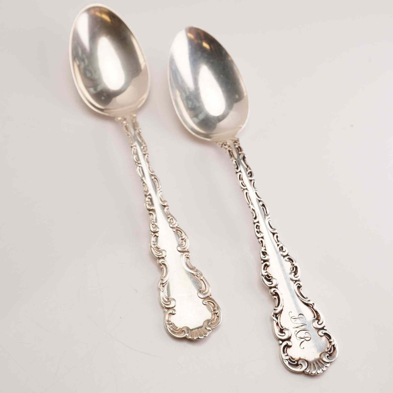 2pc Whiting Manufacturing Company Sterling Silver Teaspoons, Louis XV (1 of 4)