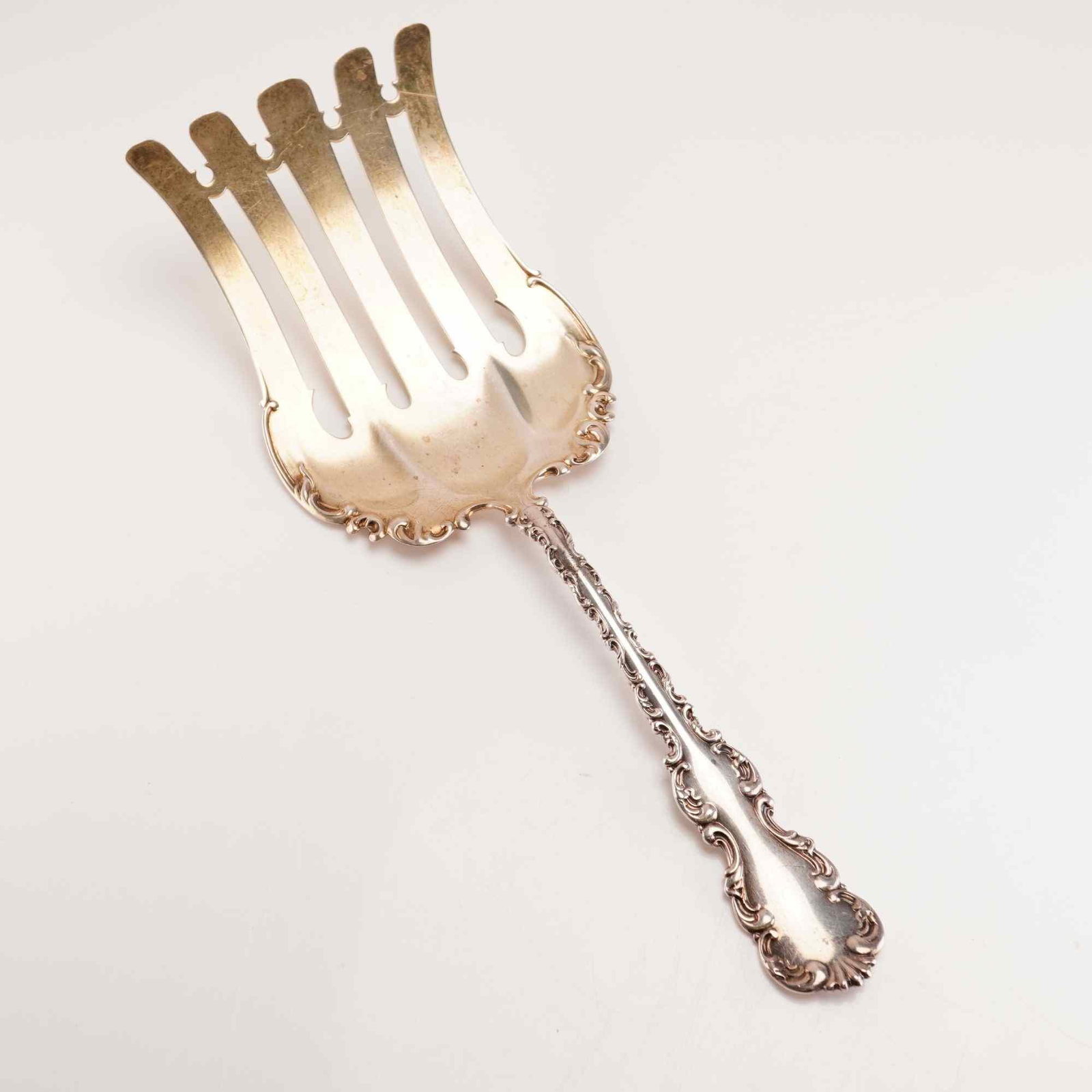 Whiting Manufacturing Company Sterling Silver Asparagus Server (1 of 4)