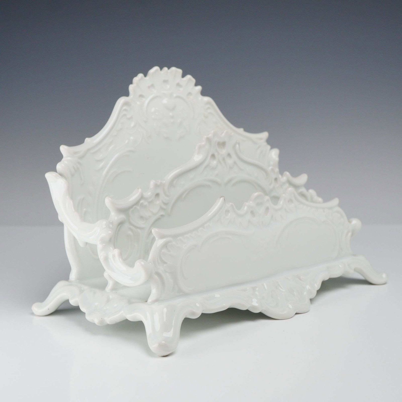 Gerold Porzellan Bavaria Rococo Revival White Porcelain Desk Letter Holder (1 of 3)