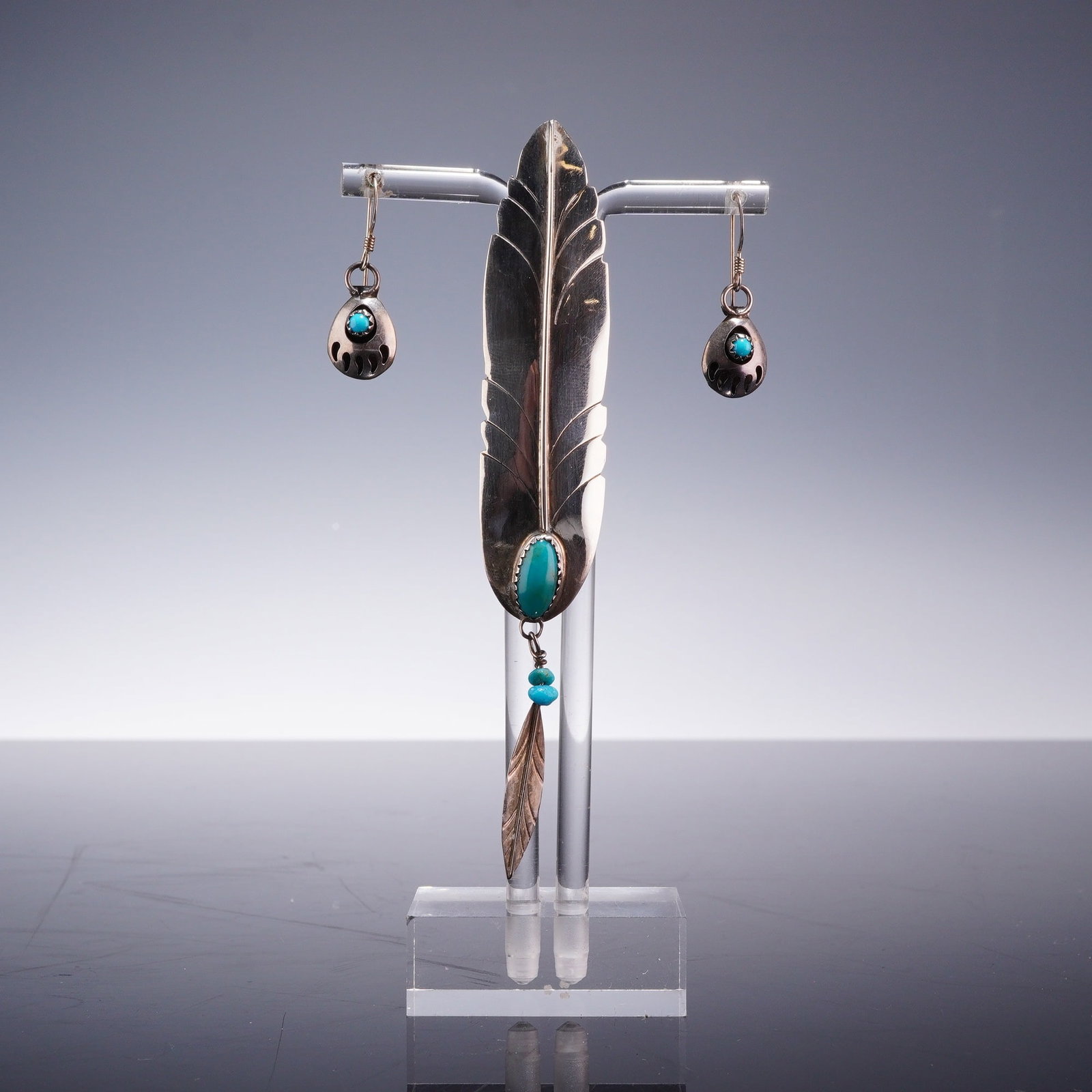 3pc Navajo Style Sterling Silver and Turquoise Jewelry Set (1 of 4)