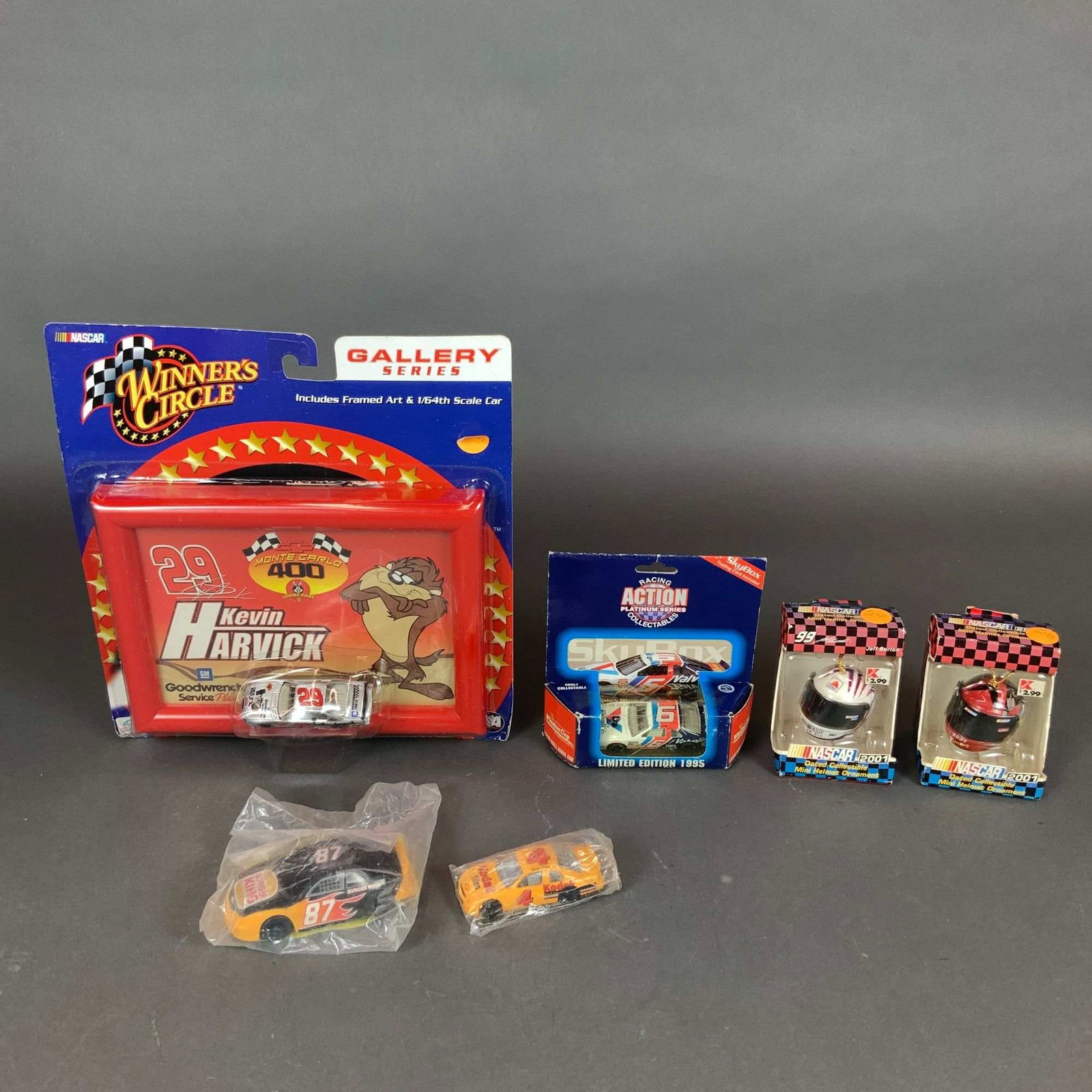 6pc NASCAR Racing Car Models & Helmet Ornaments (1 of 3)