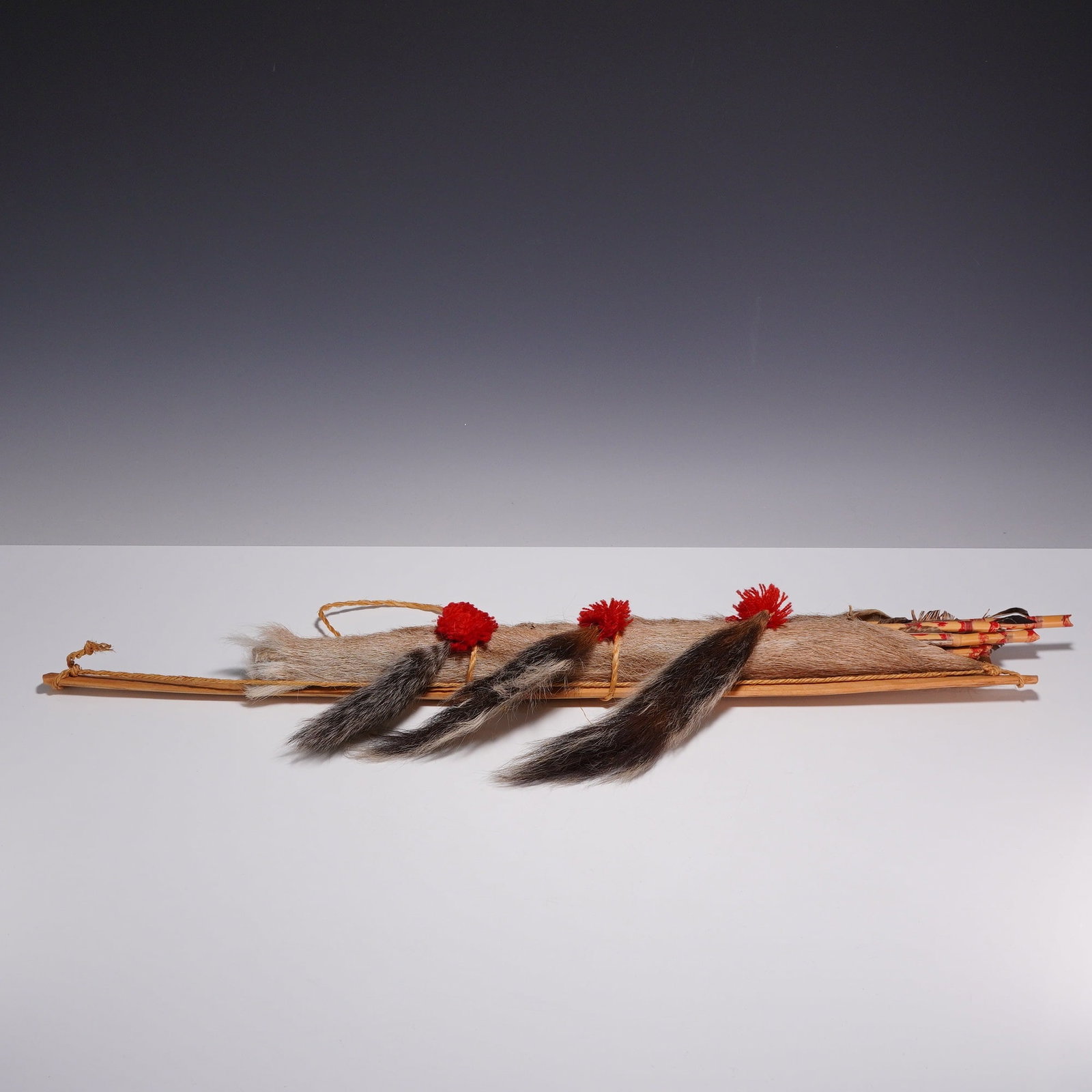 Handmade Bow and Arrows in Quiver Set (1 of 3)