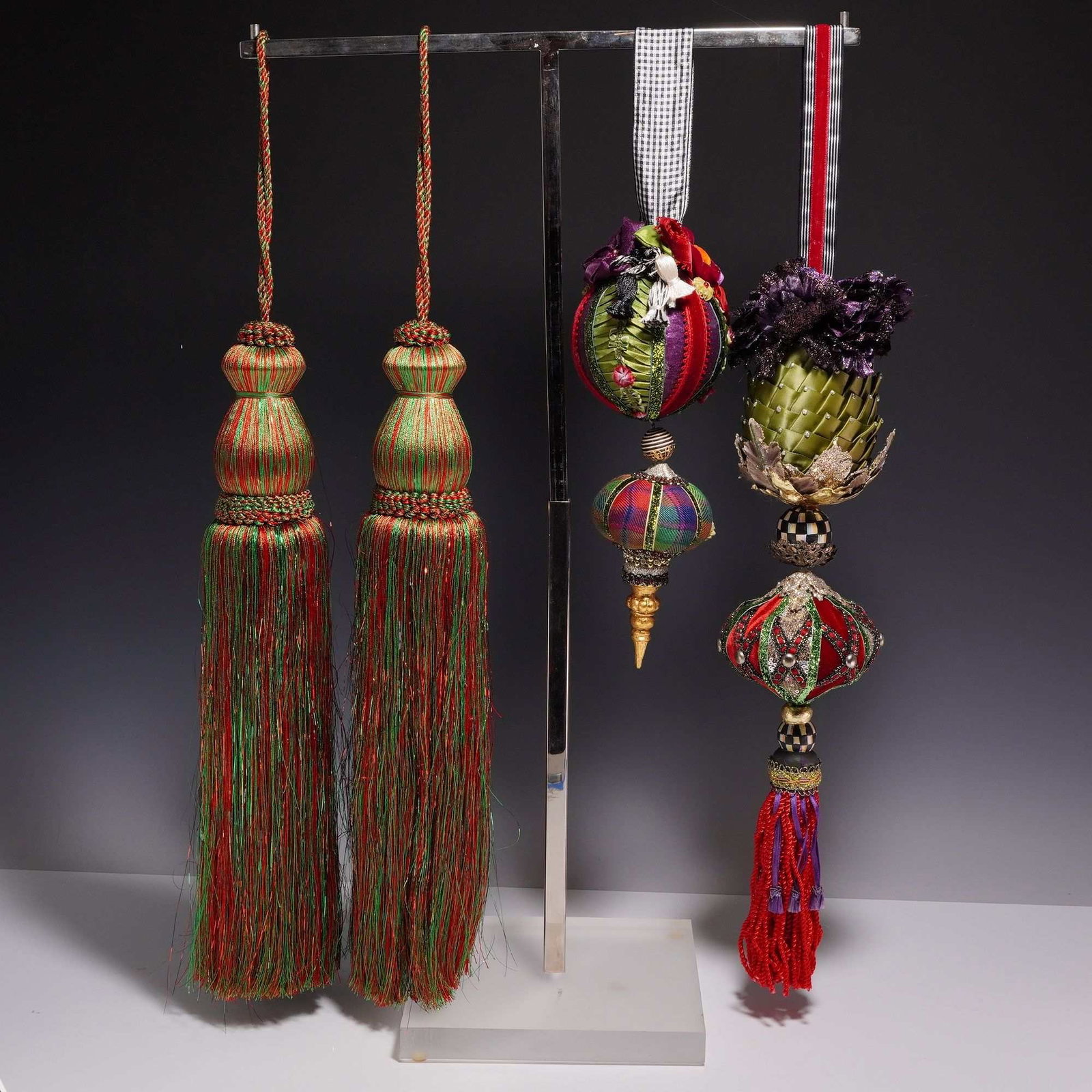 4pc Group of Christmas Themed Tassels and Ornaments Including Two in the MacKenzie Style (1 of 3)