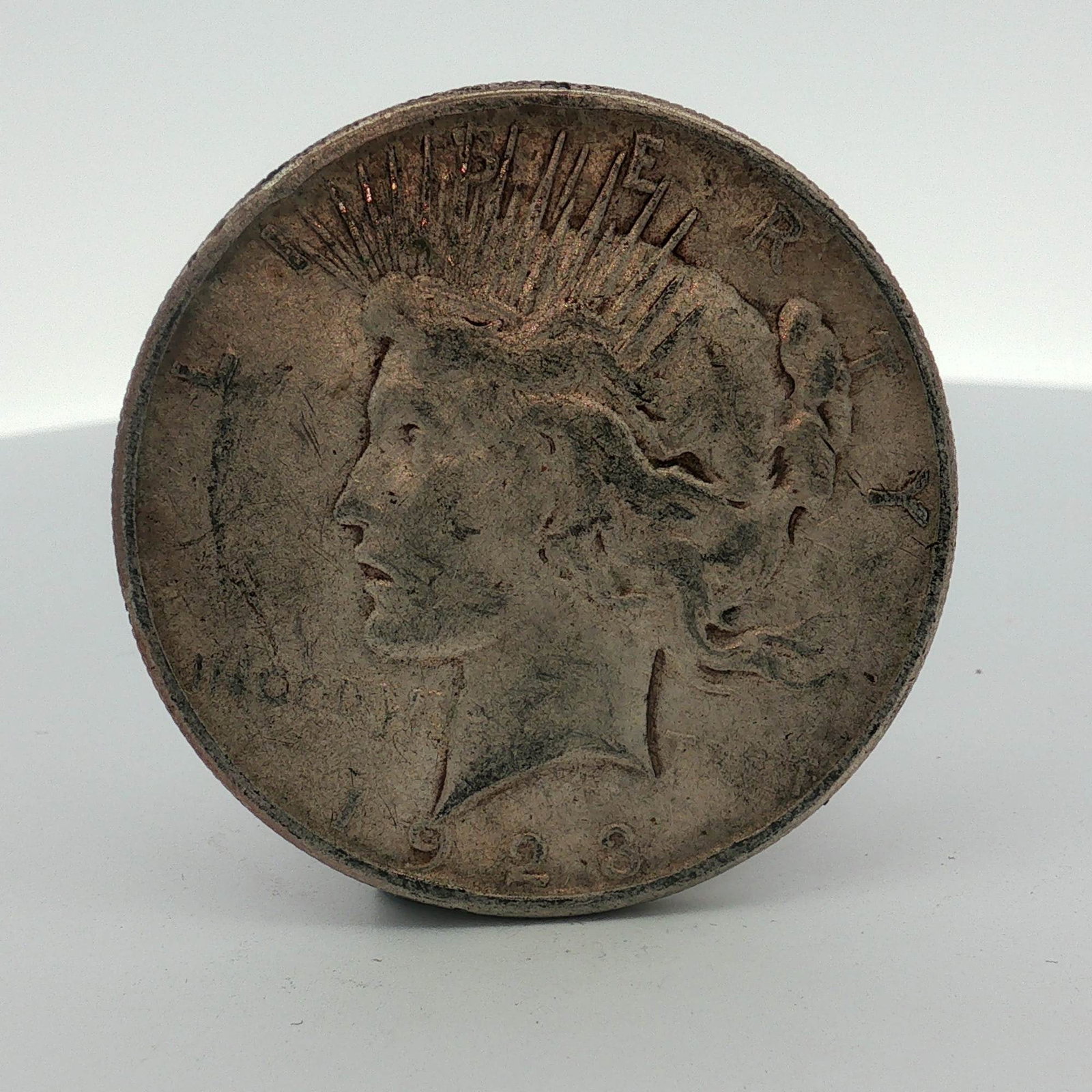 1928-S US Peace Silver Dollar (1 of 2)