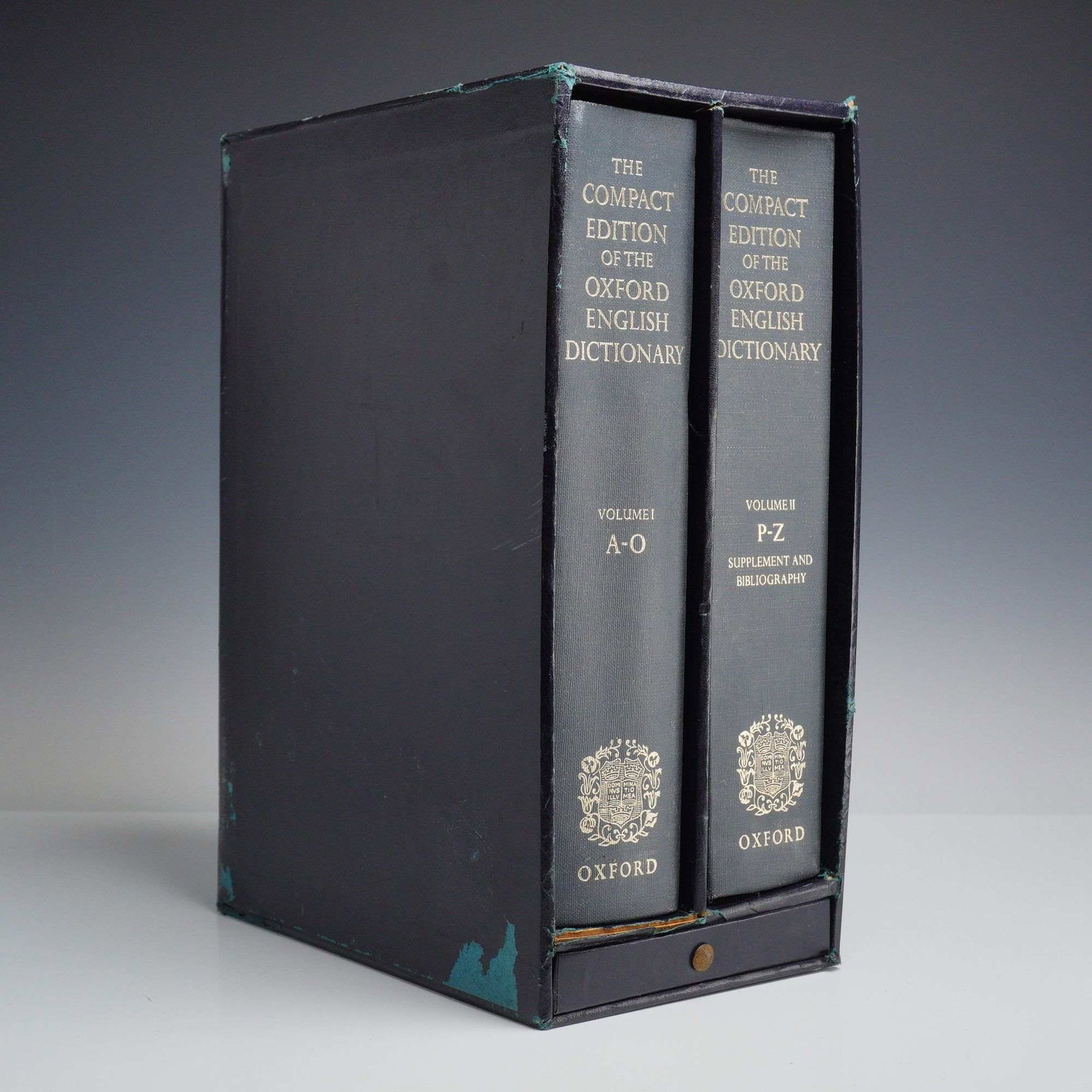 2pc The Compact Edition of the Oxford English Dictionary. 1979 (1 of 5)