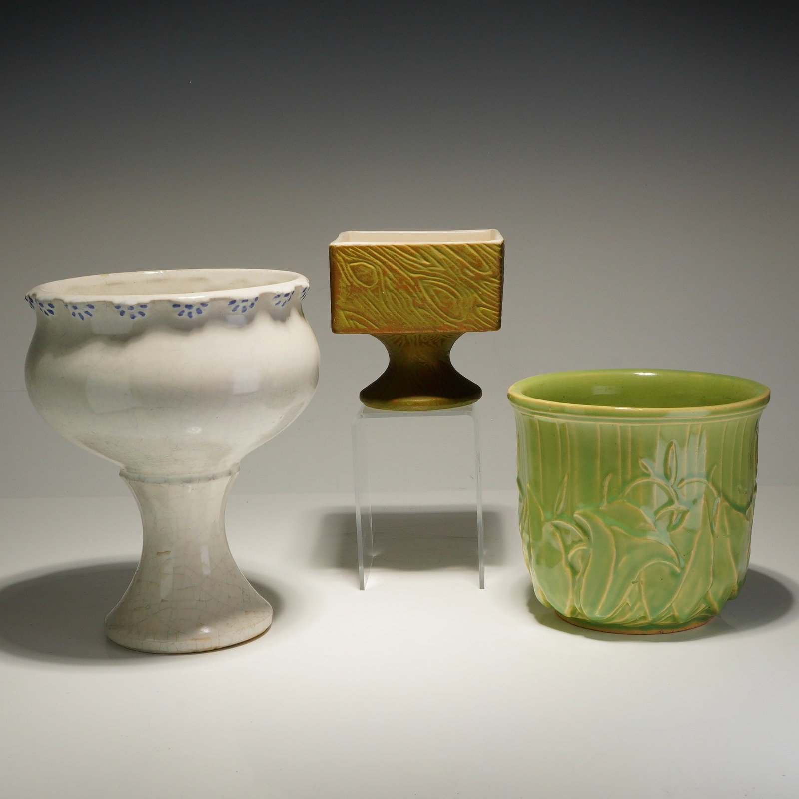 Three McCoy Pottery Ceramic Planters in Various Sizes and Colors (1 of 4)