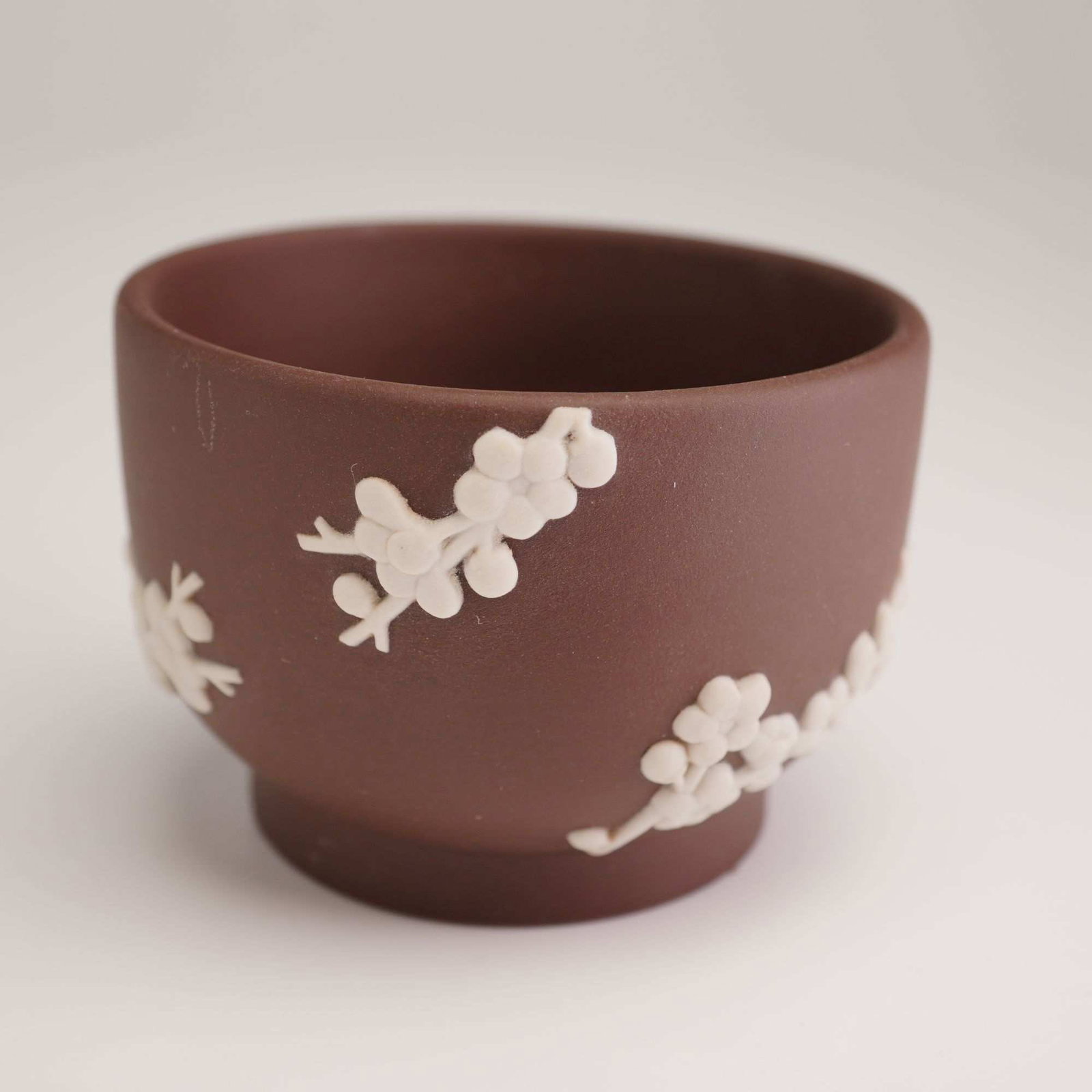 Wedgwood Brown Jasperware Miniature Open Sugar Bowl, Primrose (1 of 4)