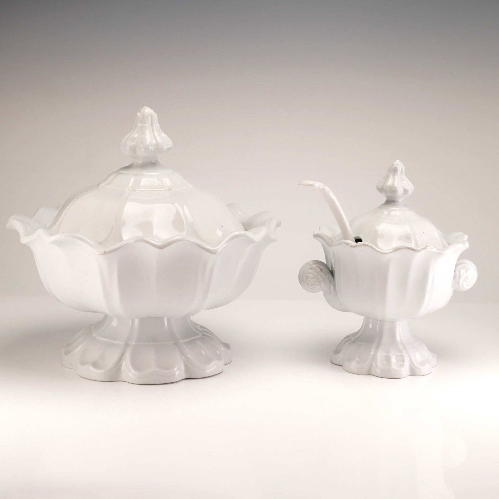Two T. & R. Boote White Ironstone Sydenham Shape Tureens (1 of 4)