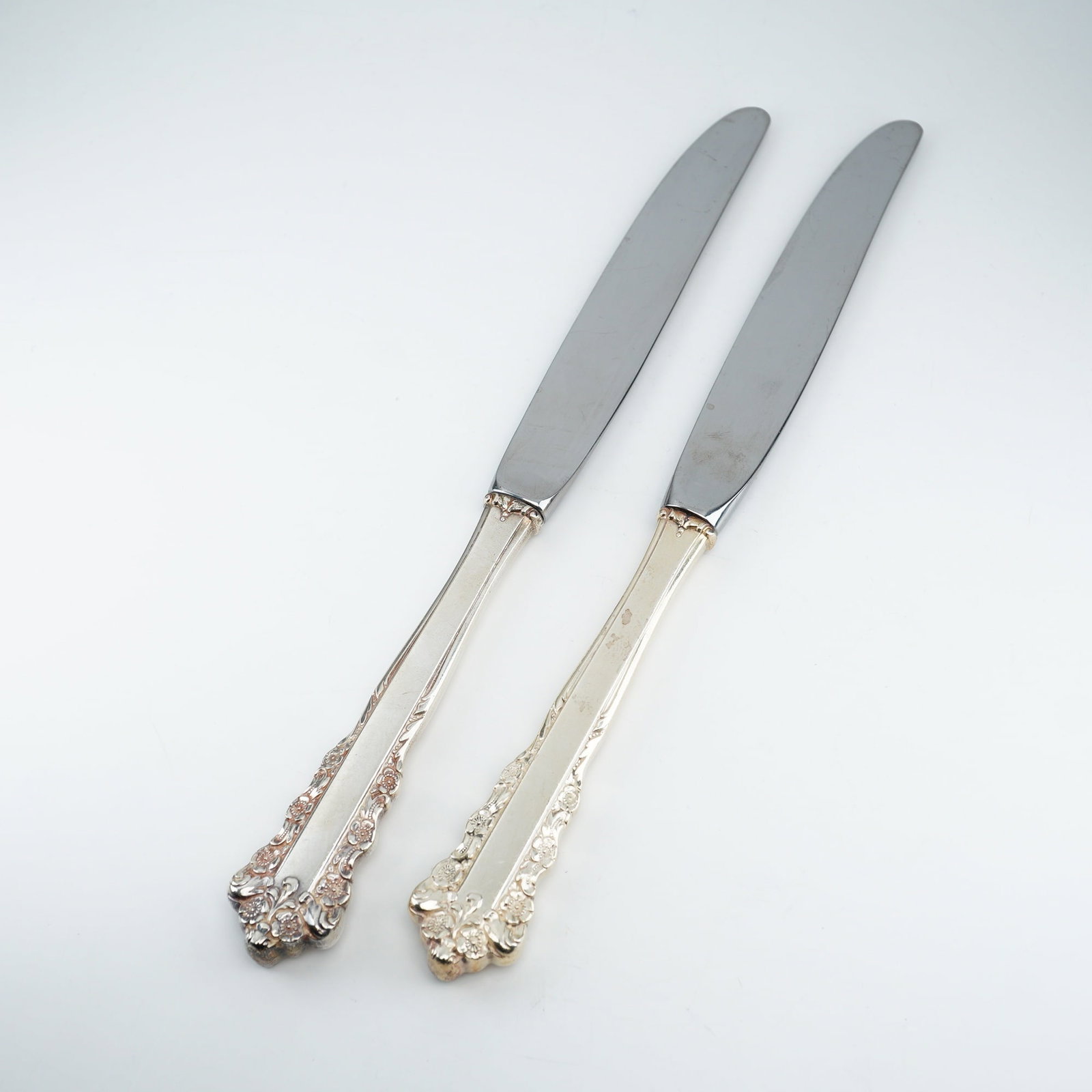 2pc Lunt Sterling Silver and Stainless Steel Dinner Spreaders, Belle Meade (1 of 4)