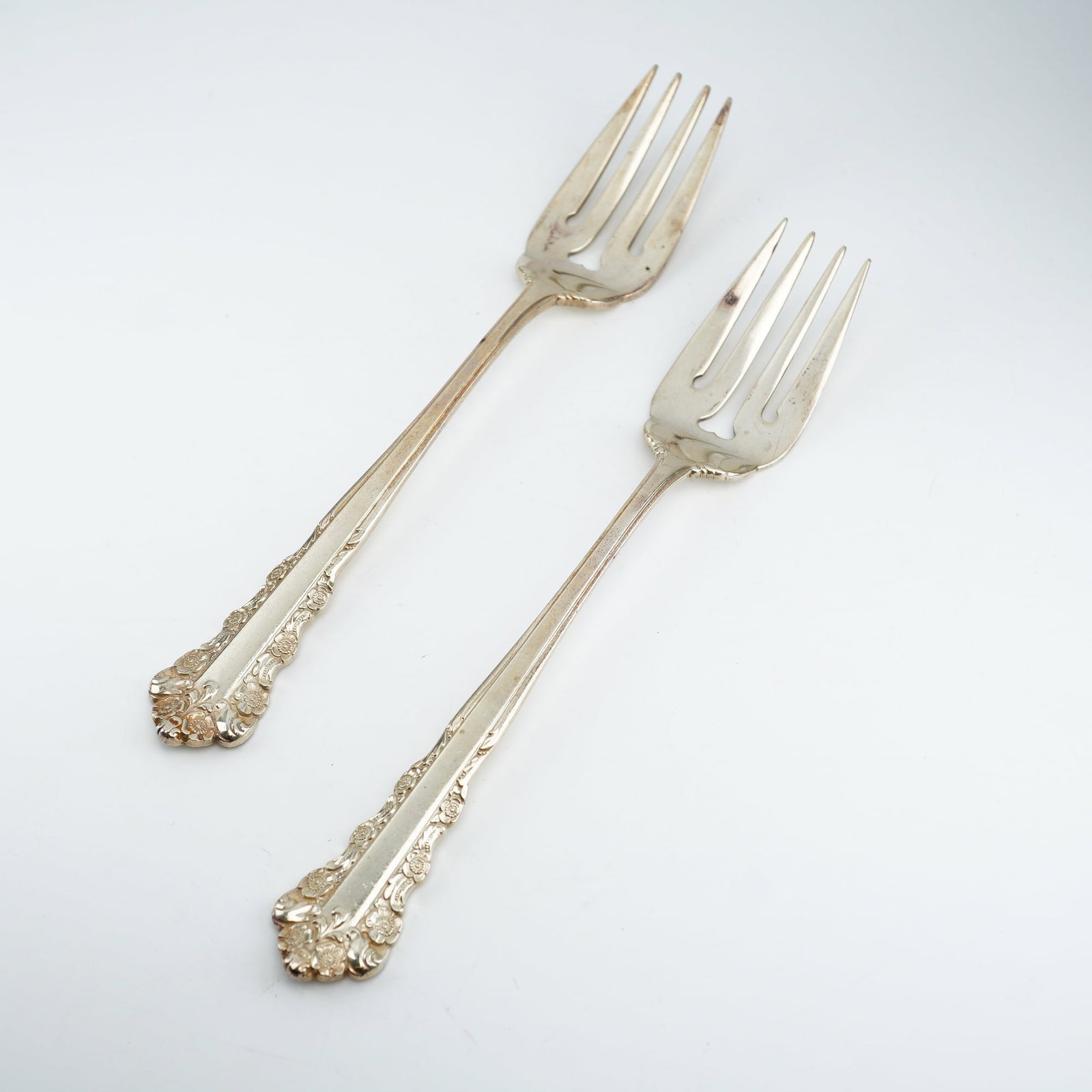 2pc Lunt Sterling Silver Salad Forks, Belle Meade (1 of 4)