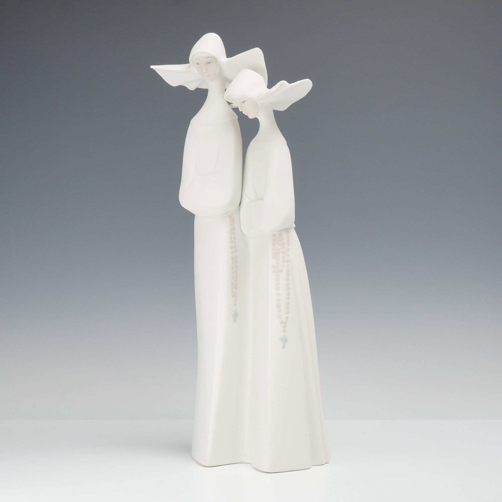 Lladro Matte Porcelain Figurine, Nuns 01014611 (1 of 3)