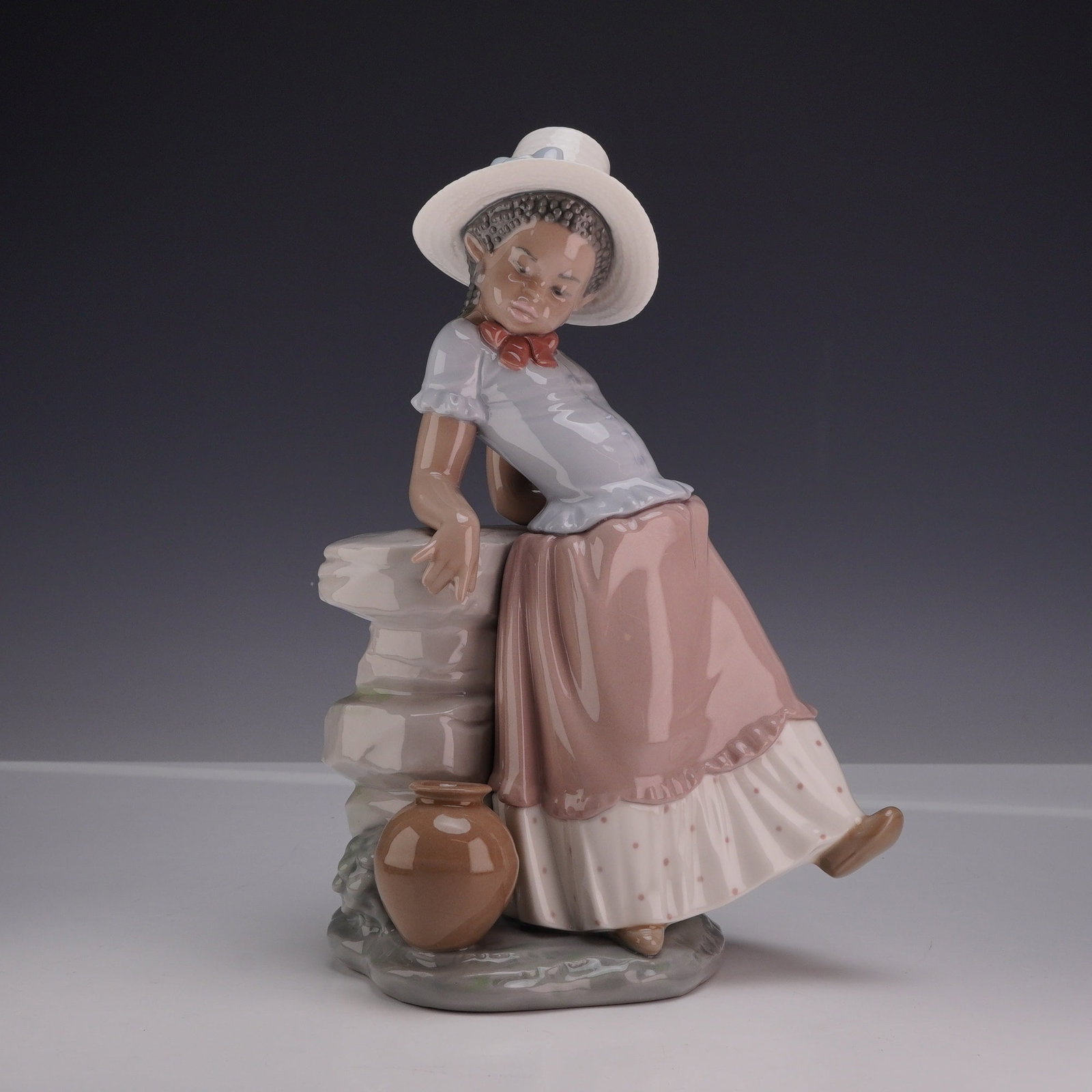 Lladro Glazed Porcelain Figurine, A Steppin' Time, 5158 (1 of 3)