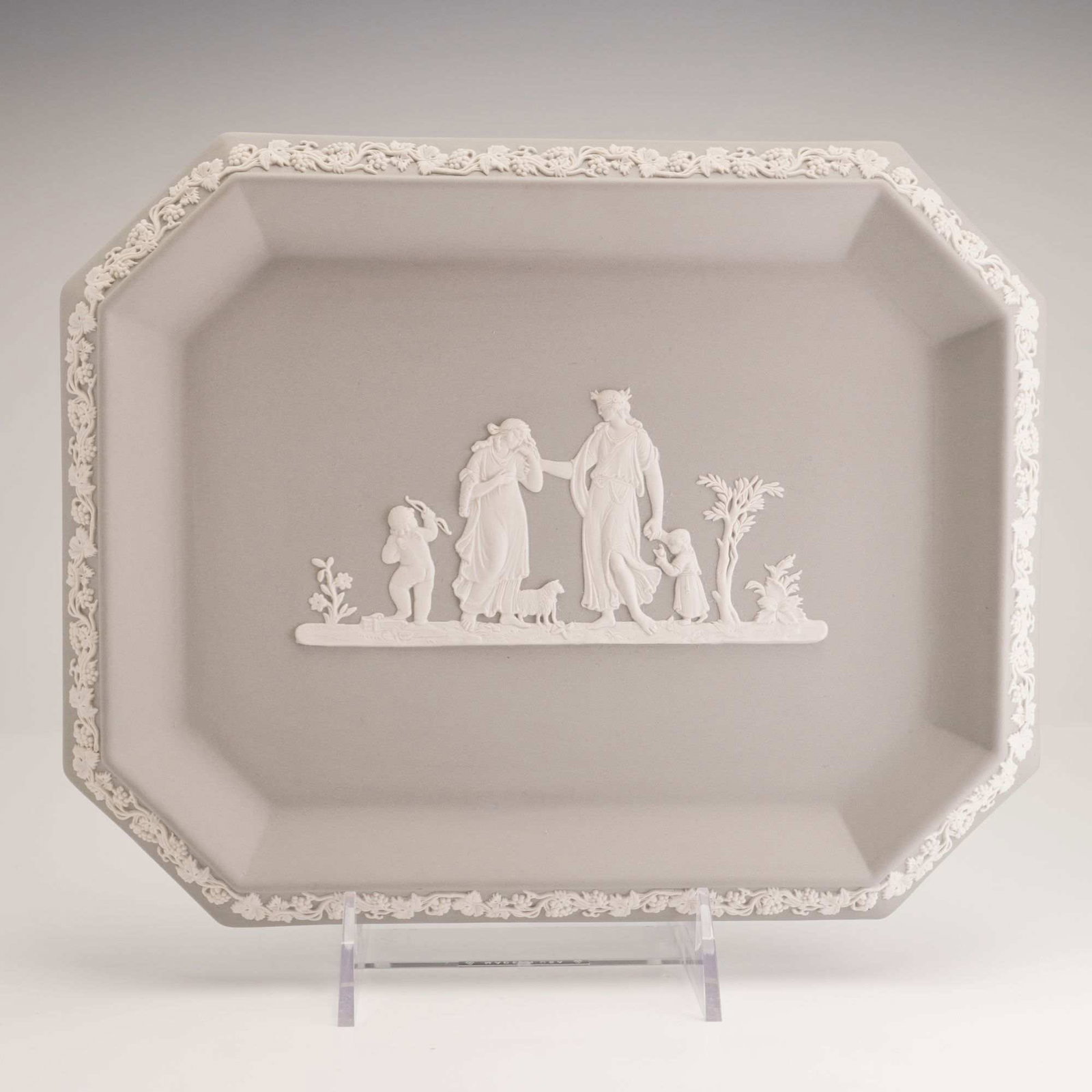 Wedgwood Grey Jasperware Oblong Templeton Tray (1 of 3)