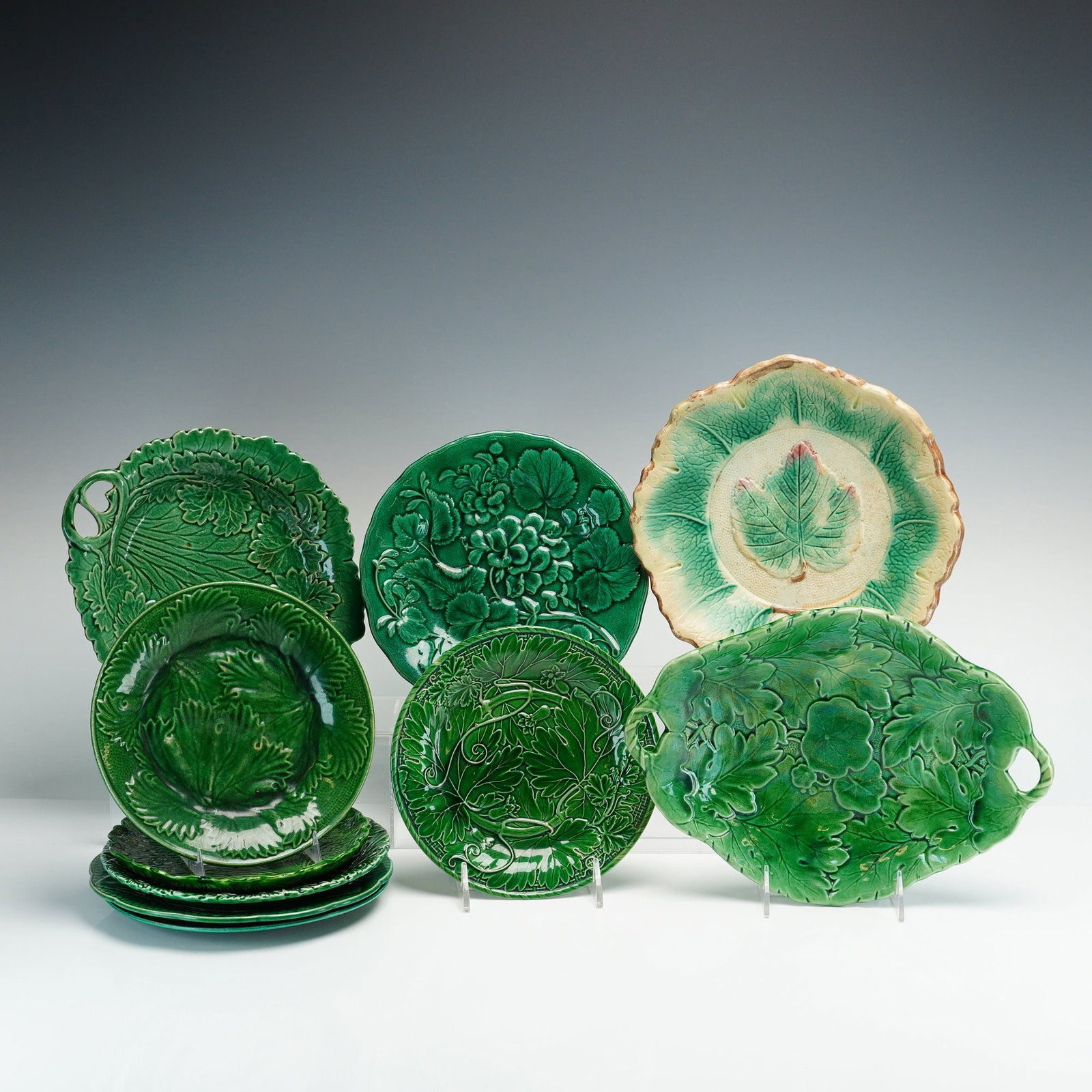 10pc Antique Majolica Green Leaf Theme Tableware (1 of 3)