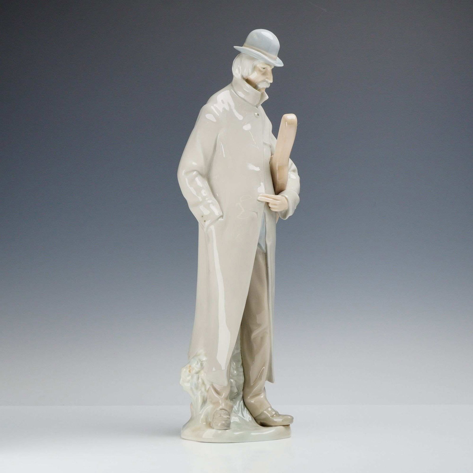 Lladro Glazed Porcelain Figurine, Old Man with Violin 01004622 (1 of 3)