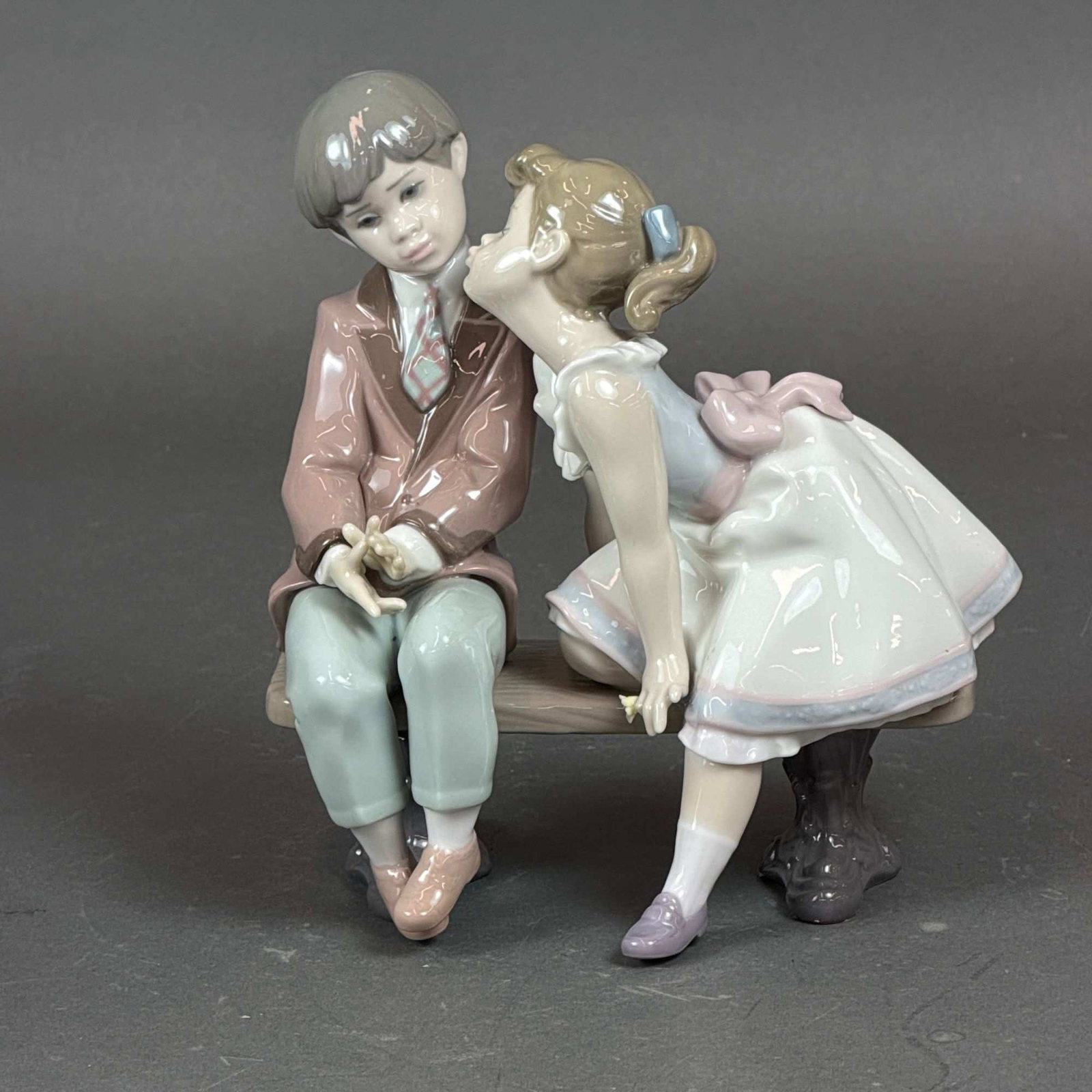 Lladro Porcelain Figurine, Ten and Growing 01007635 (1 of 4)