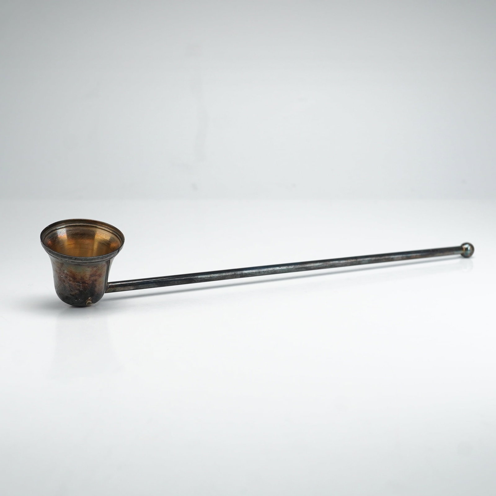 Silver Plated Candle Snuffer featuring a Pink Jasperware Shell Motif (1 of 3)