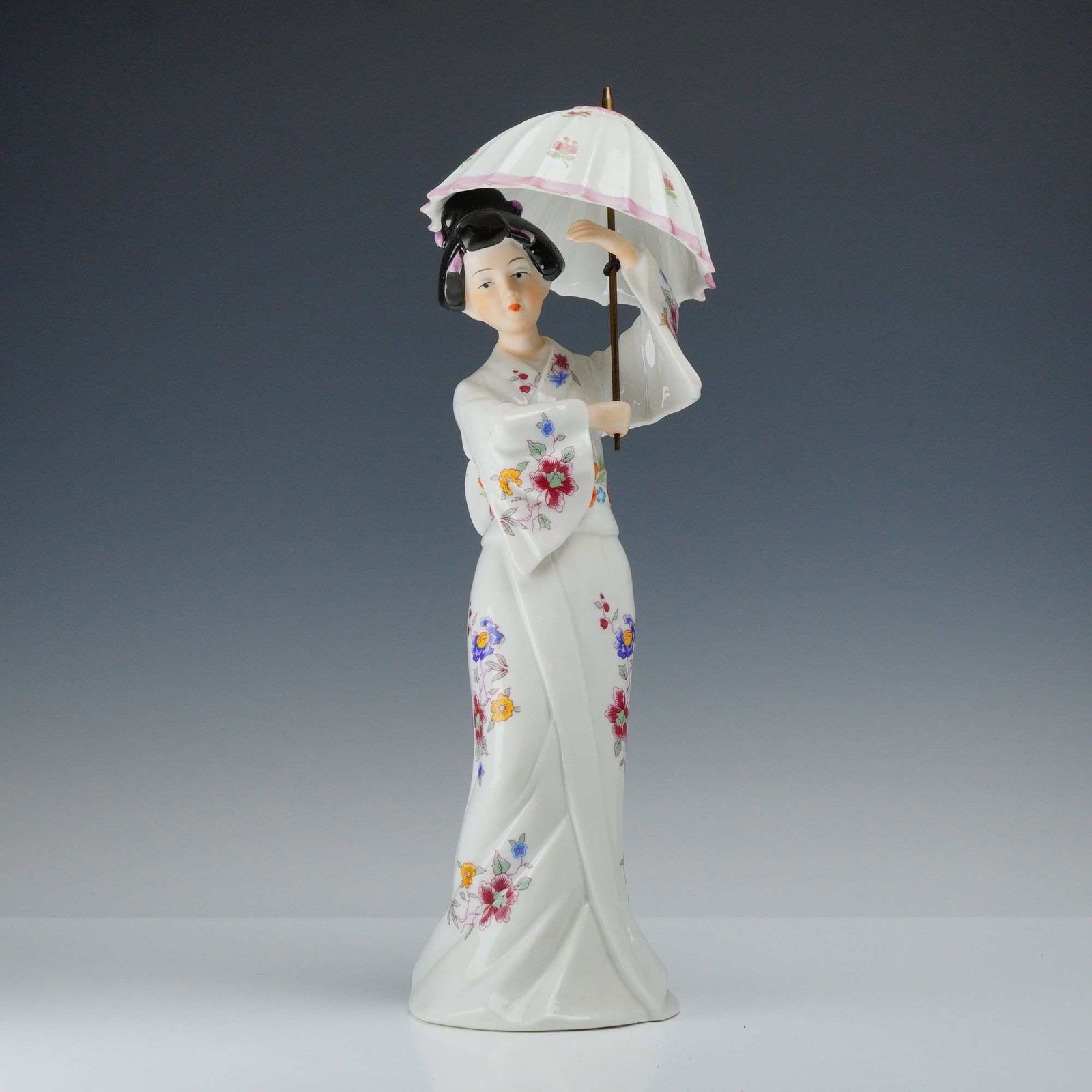 Oriental Geisha Girl Porcelain Figurine with Parasol Marked M.I. (1 of 3)