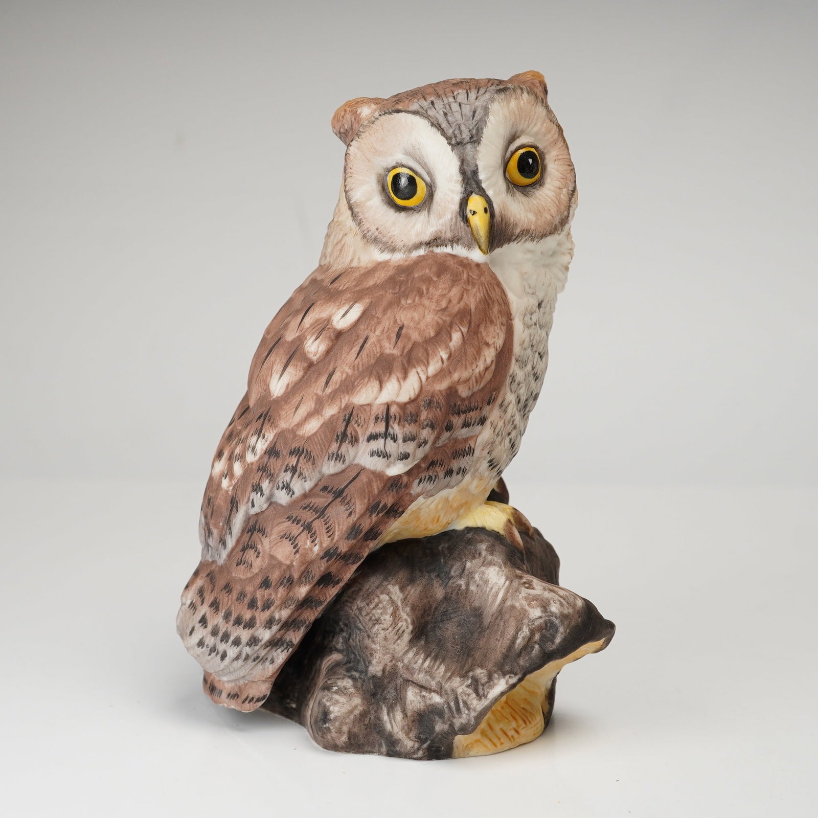 Boehm Porcelain Figurine, Screech Owl 20079 (1 of 3)