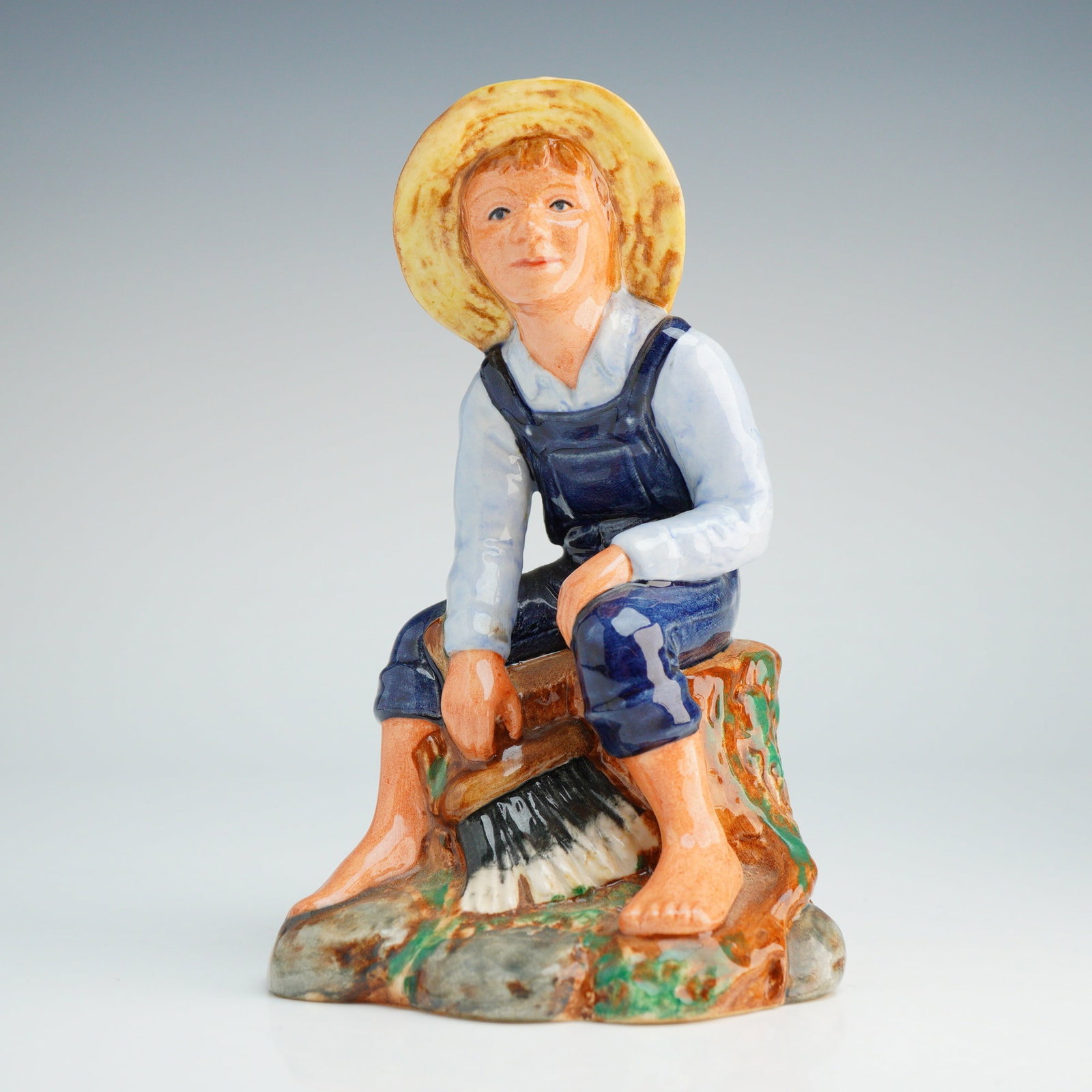Royal Doulton Figurine, Tom Sawyer HN2926 (1 of 4)