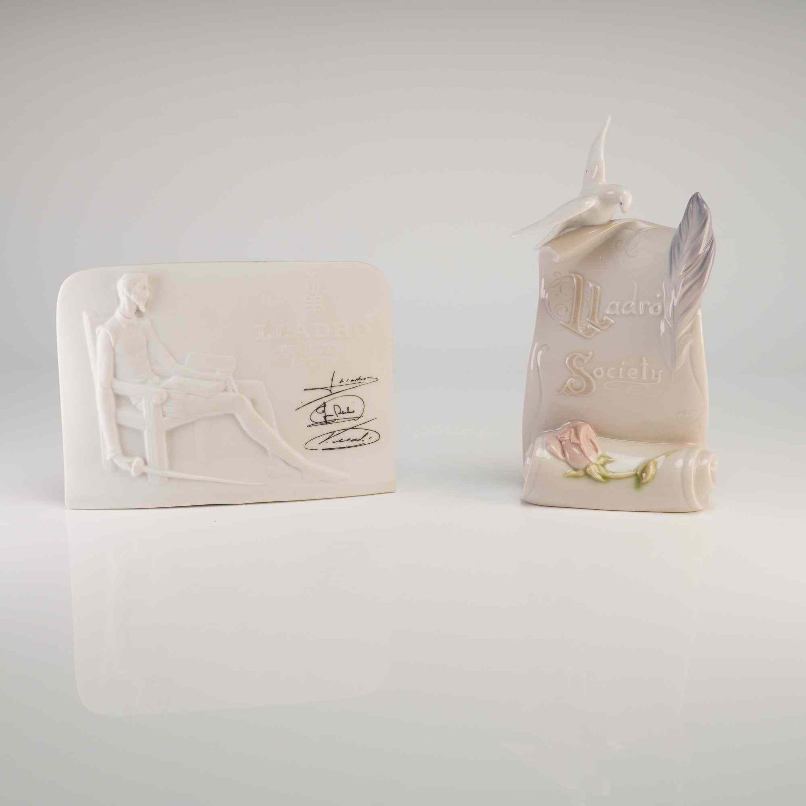 2pc Lladro Society Porcelain Display Signs, Don Quixote Plaque and Scroll (1 of 4)