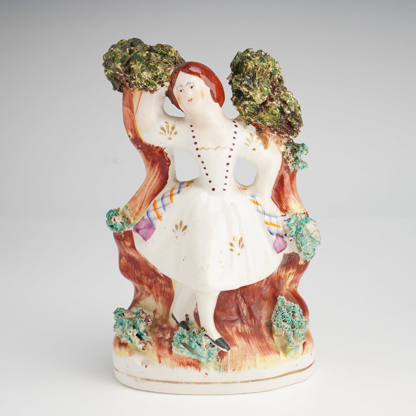 Staffordshire Pearlware 18th Century Figurine of a Highland Lass (1 of 4)