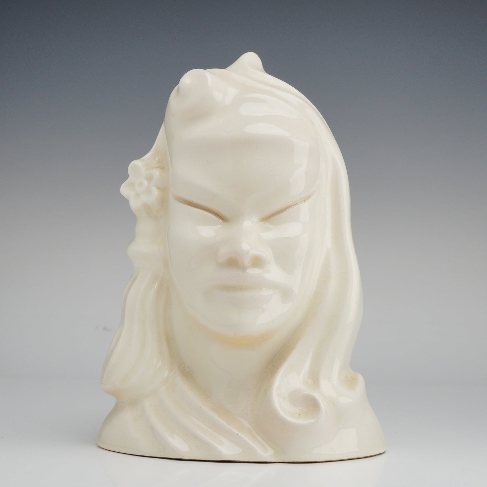 Roseville Pottery Burmese Bust Candle Holder (1 of 4)