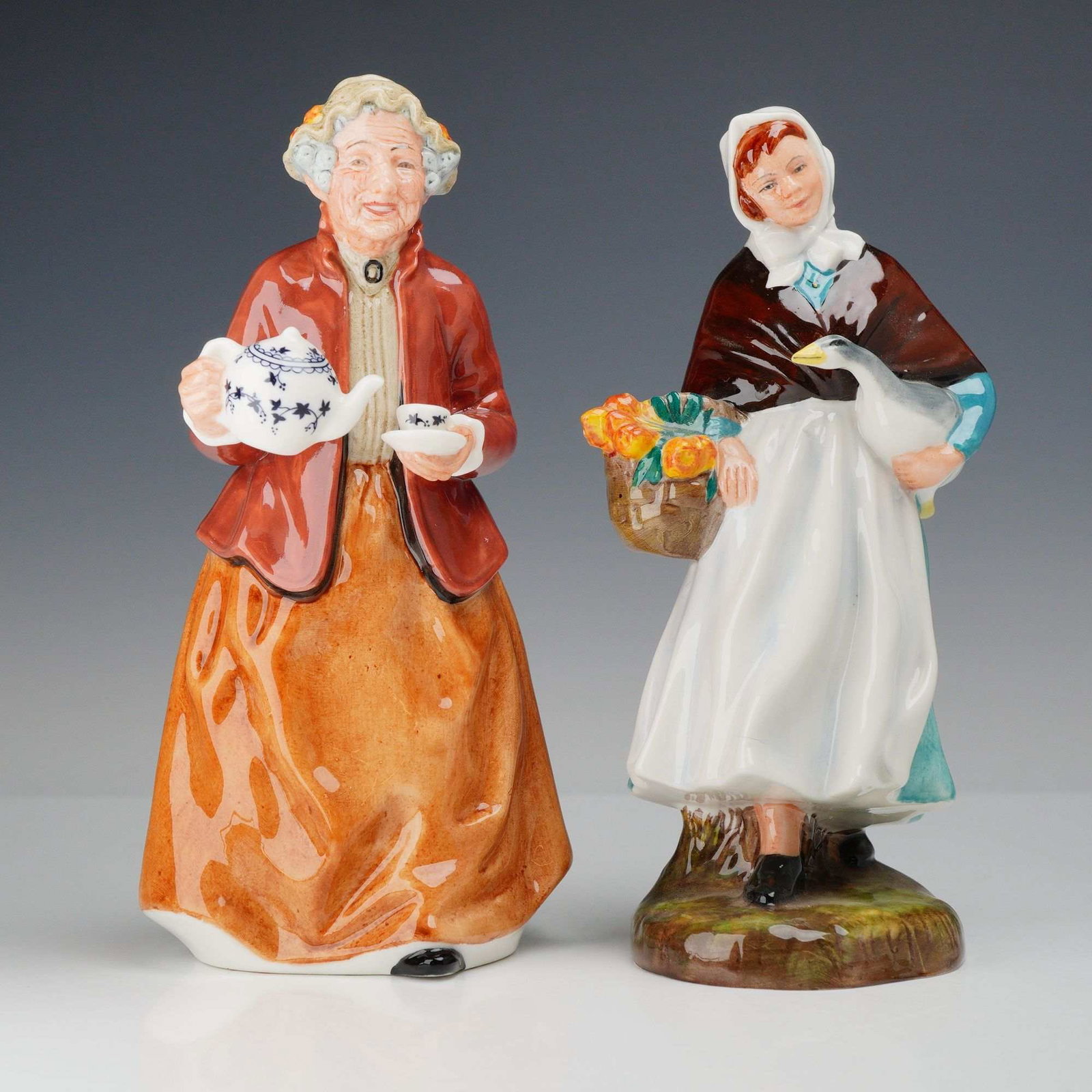 2pc Royal Doulton Porcelain Figurines, Teatime and Country Lass (1 of 4)