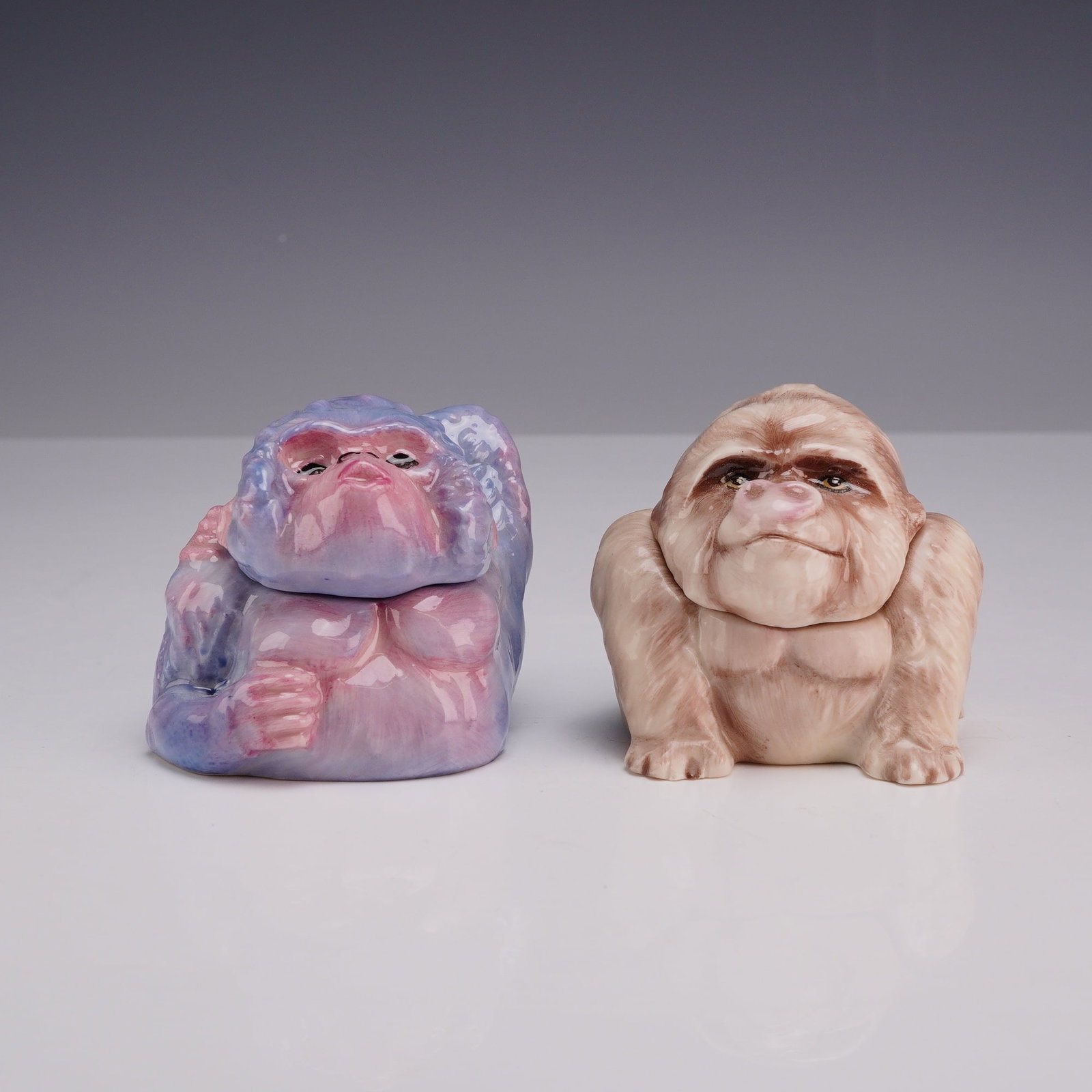 Two Kevin Francis Face Pots Gorilla Figurines, Clyde and Rwanda (1 of 5)