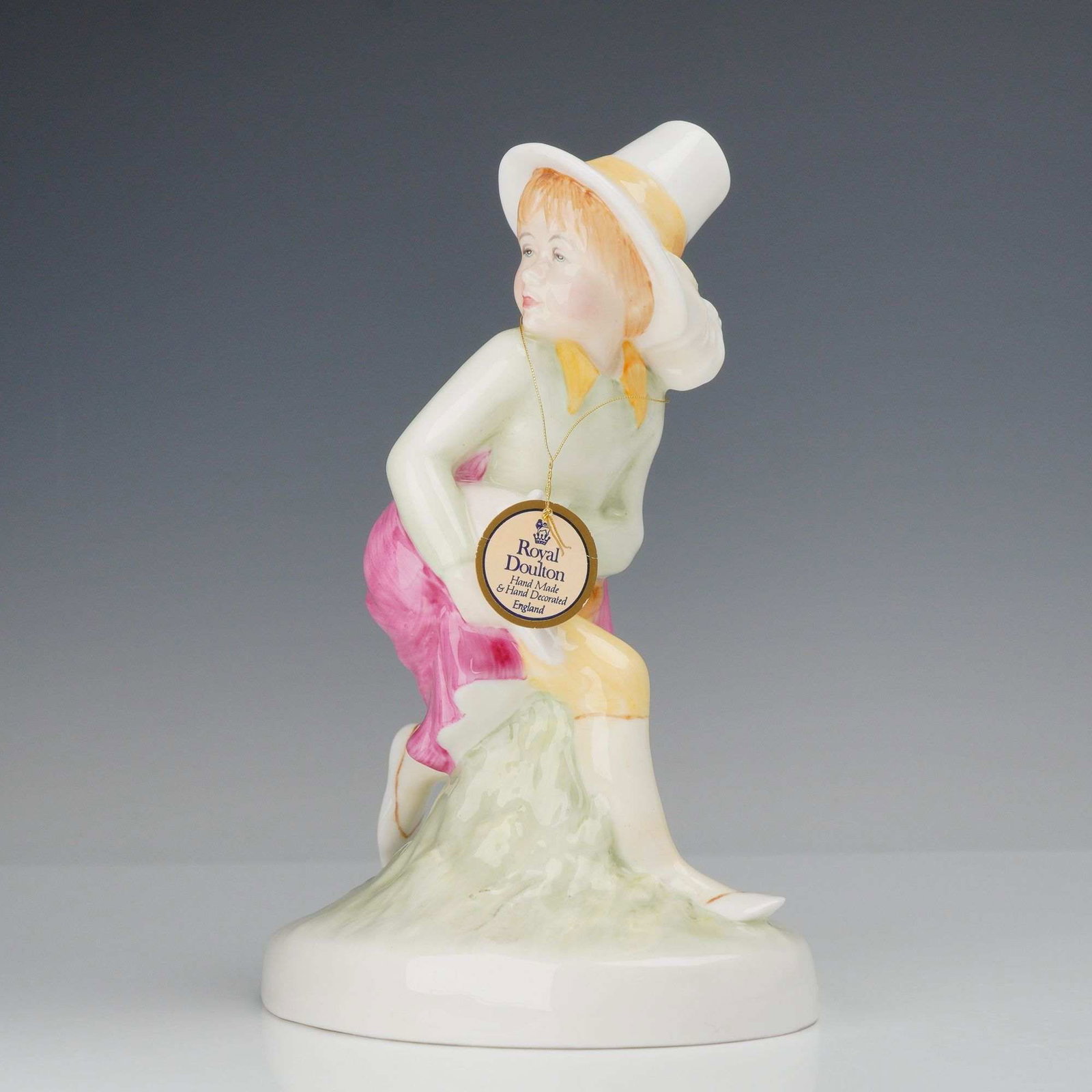 Royal Doulton Porcelain Figurine, Tom, Tom, the Piper's Son HN3032 (1 of 3)