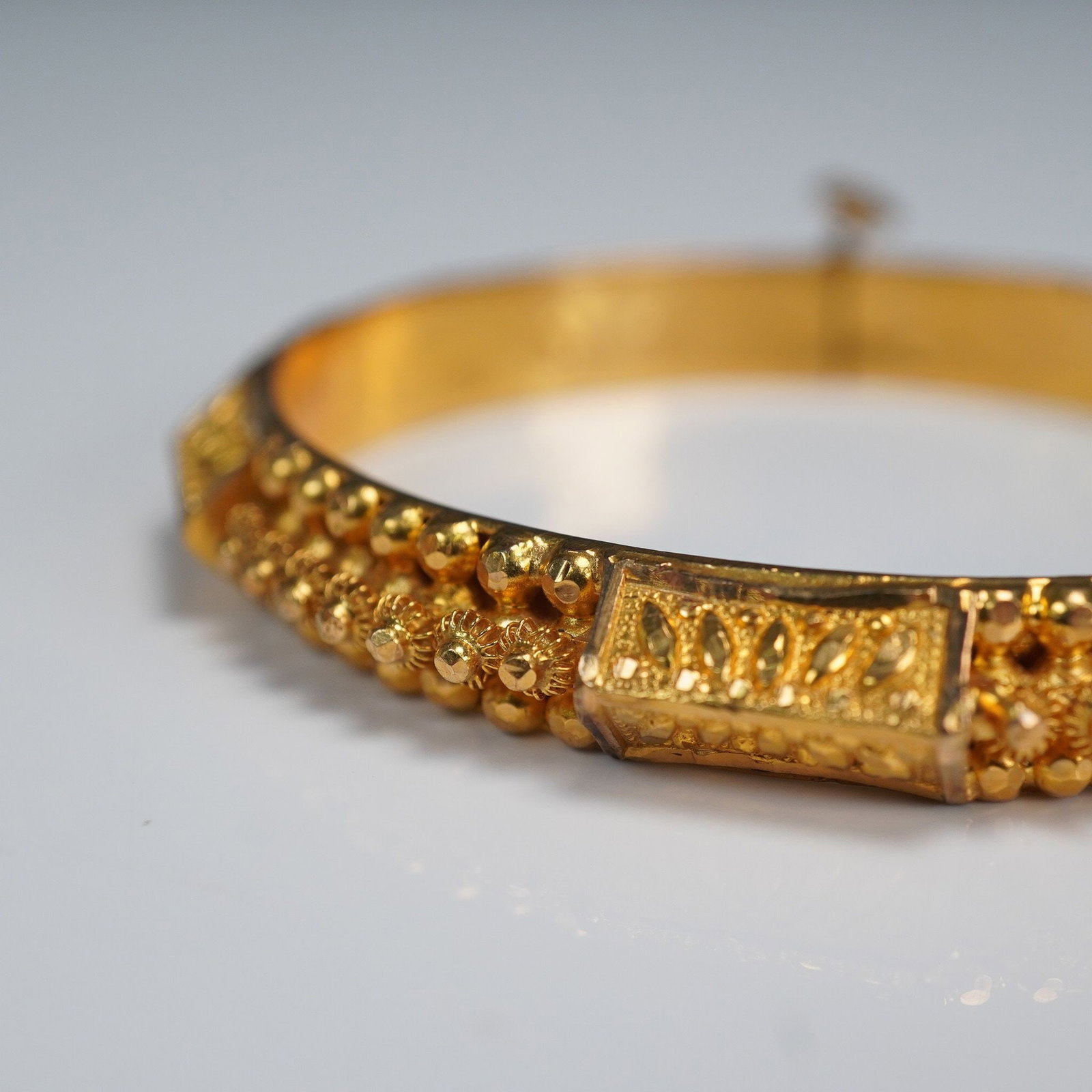 22K Indian Gold Hinged Bangle with Screw Closure - 2