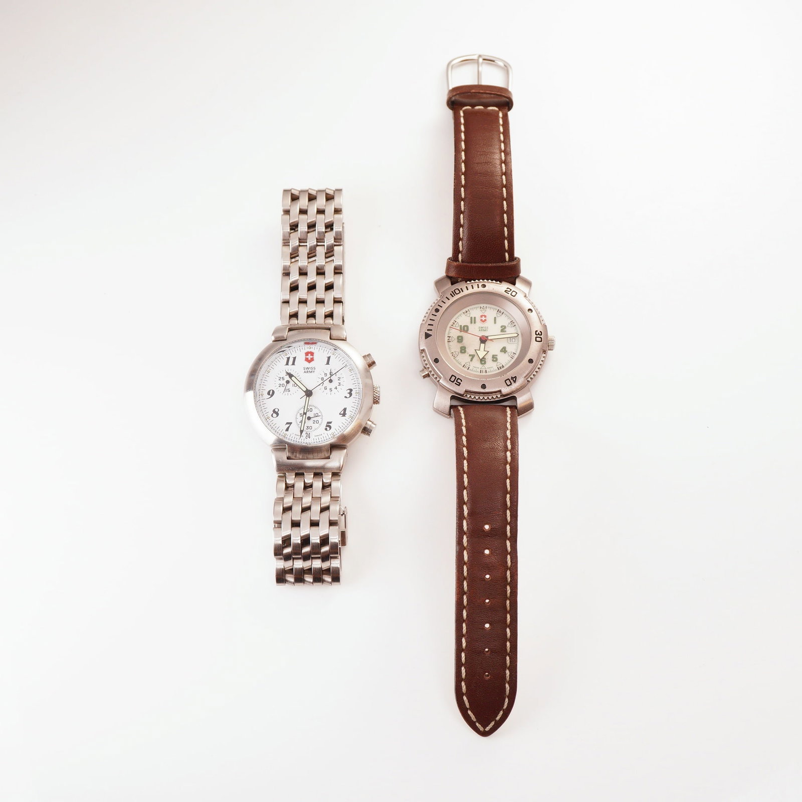 Two Victorinox Swiss Army Wristwatches Including a Cavalry Chronograph (1 of 5)