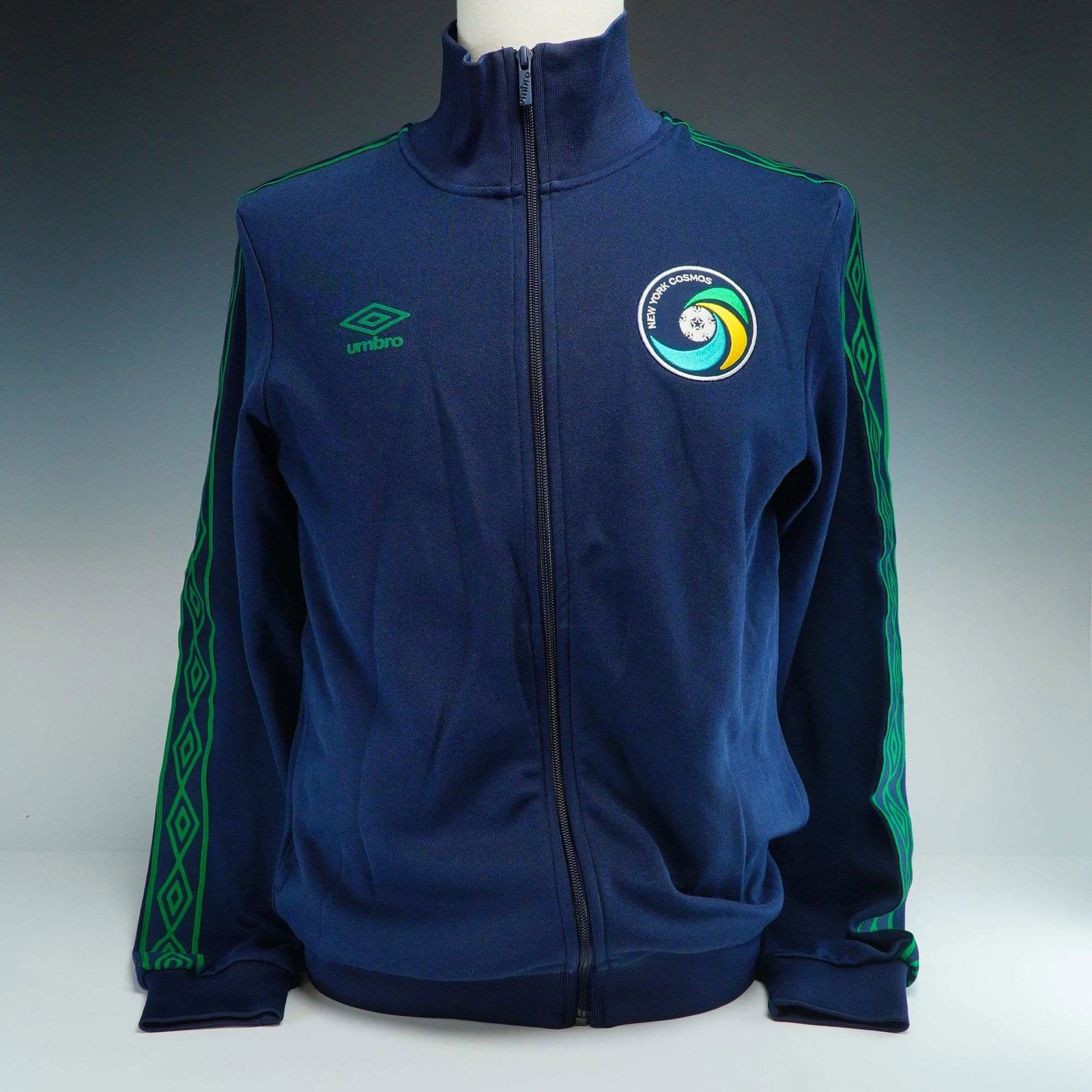 Umbro New York Cosmos Full Zip Track Jacket Size Medium (1 of 3)