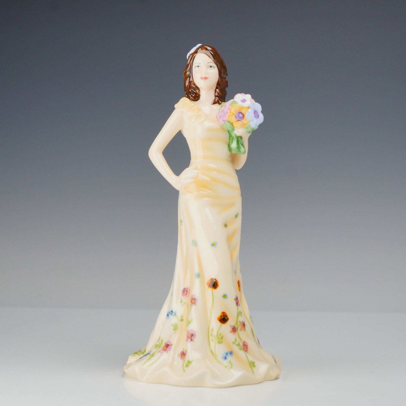 Royal Doulton Bone China Figurine Georgia HN 5188 (1 of 3)