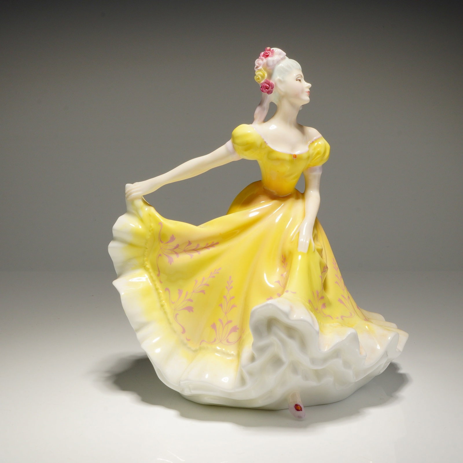 Royal Doulton Figurine Ninette HN 2379 (1 of 4)
