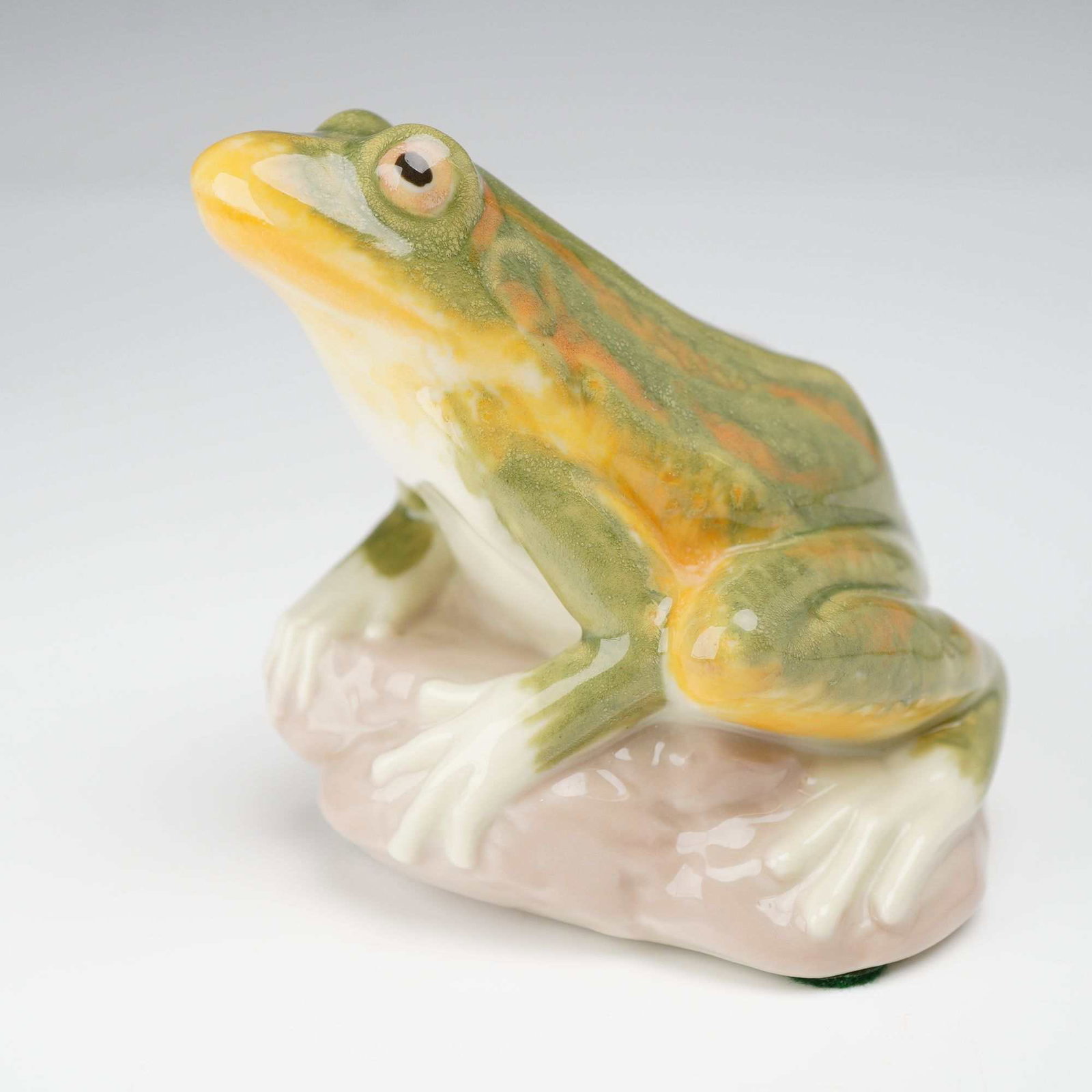 Lladro Porcelain Frog Figurine, Nature's Observer 01006702 (1 of 4)