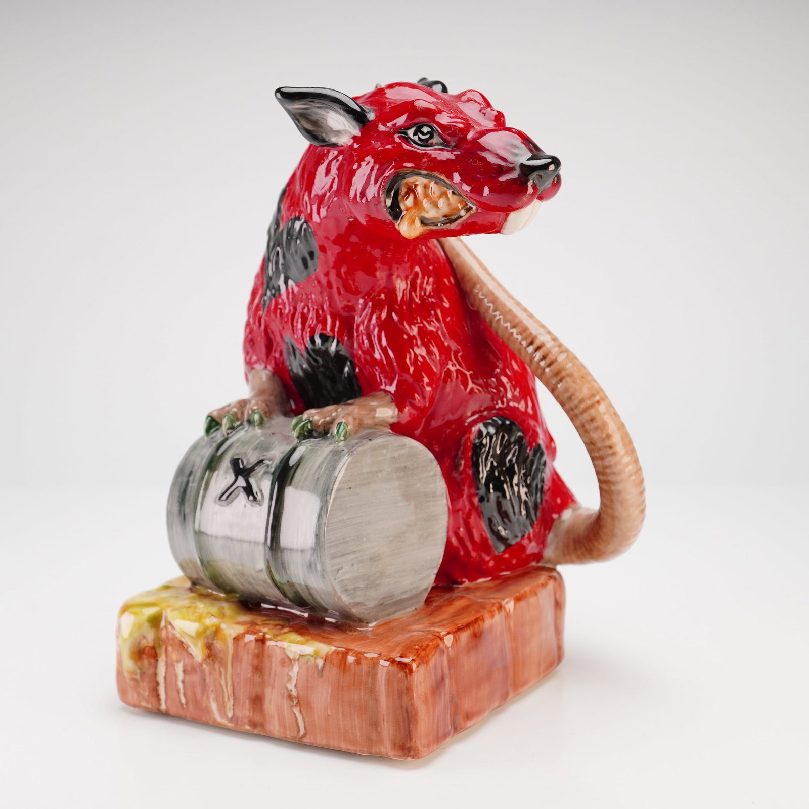 Kevin Francis Banksy Street Art Collection Red Toxic Rat Ceramic Prototype Figurine: A unique polychrome glazed ceramic figurine from the Kevin Francis Banksy Street Art Collection, titled Toxic Rat. This specific piece is identified as a ceramic trial and is marked 1 of 1. The styliz