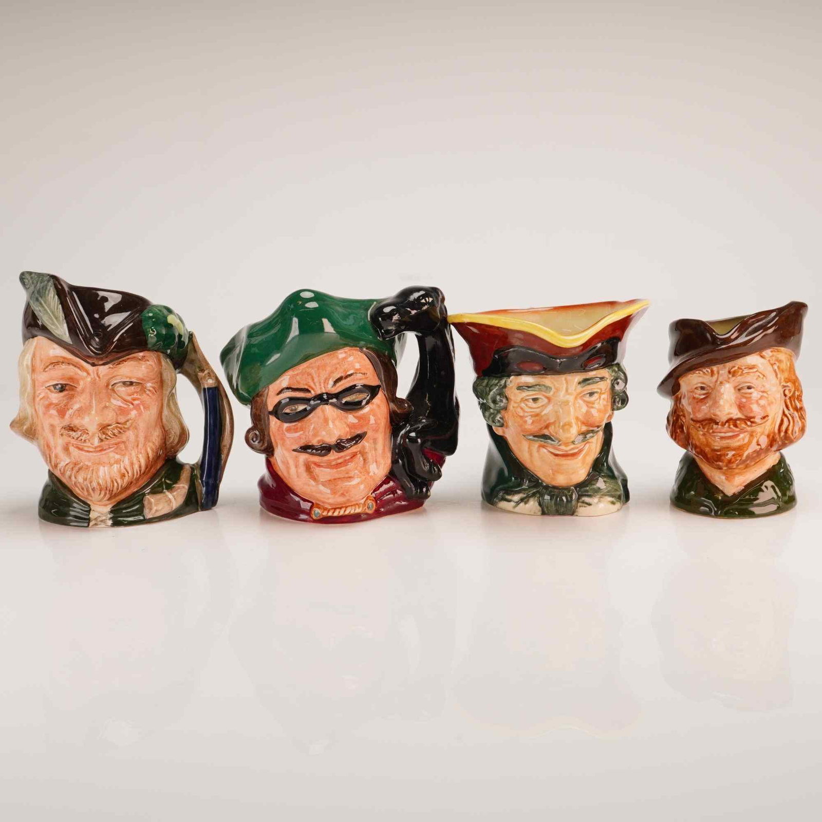 4pc Royal Doulton Small Character Jugs- D5618, 6535, 6534 & Old 6234 (1 of 4)